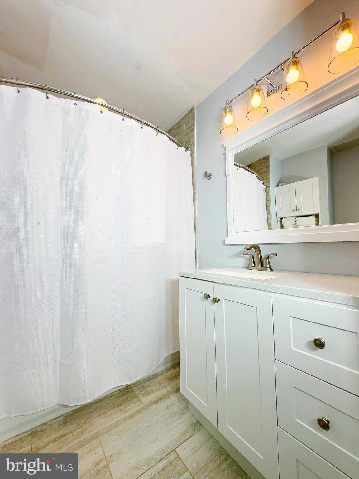 VIOLETVILLE - Residential