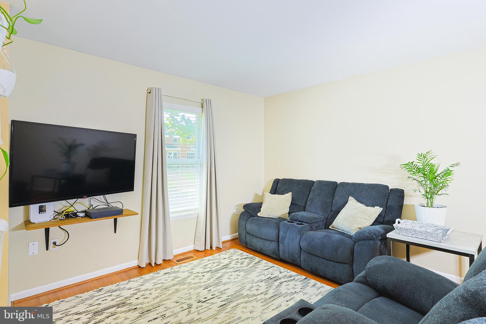 VIOLETVILLE - Residential