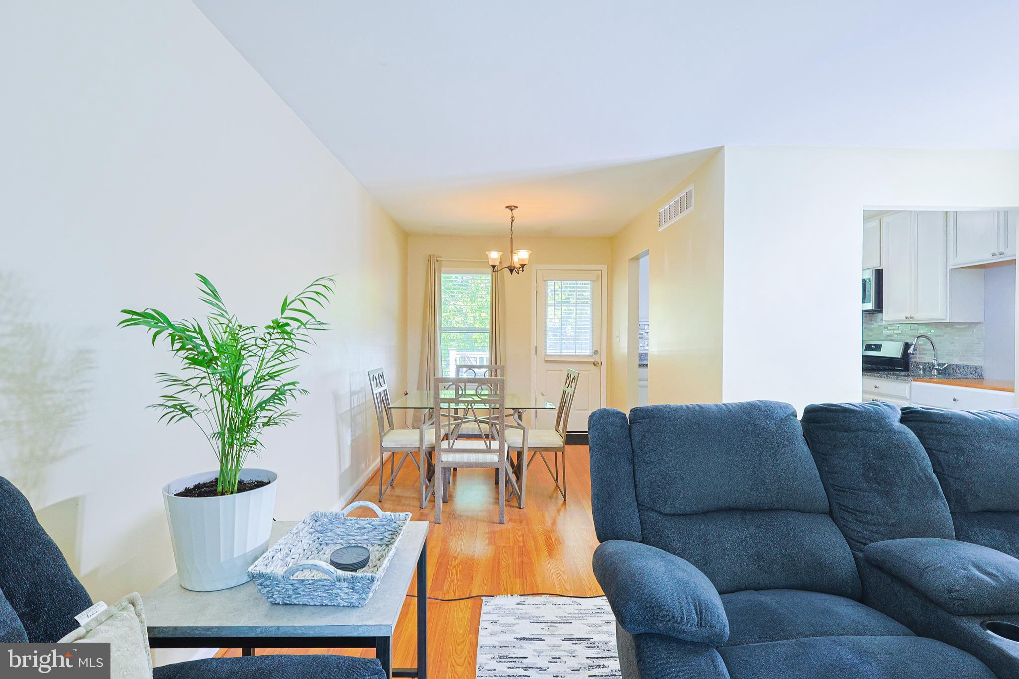 VIOLETVILLE - Residential