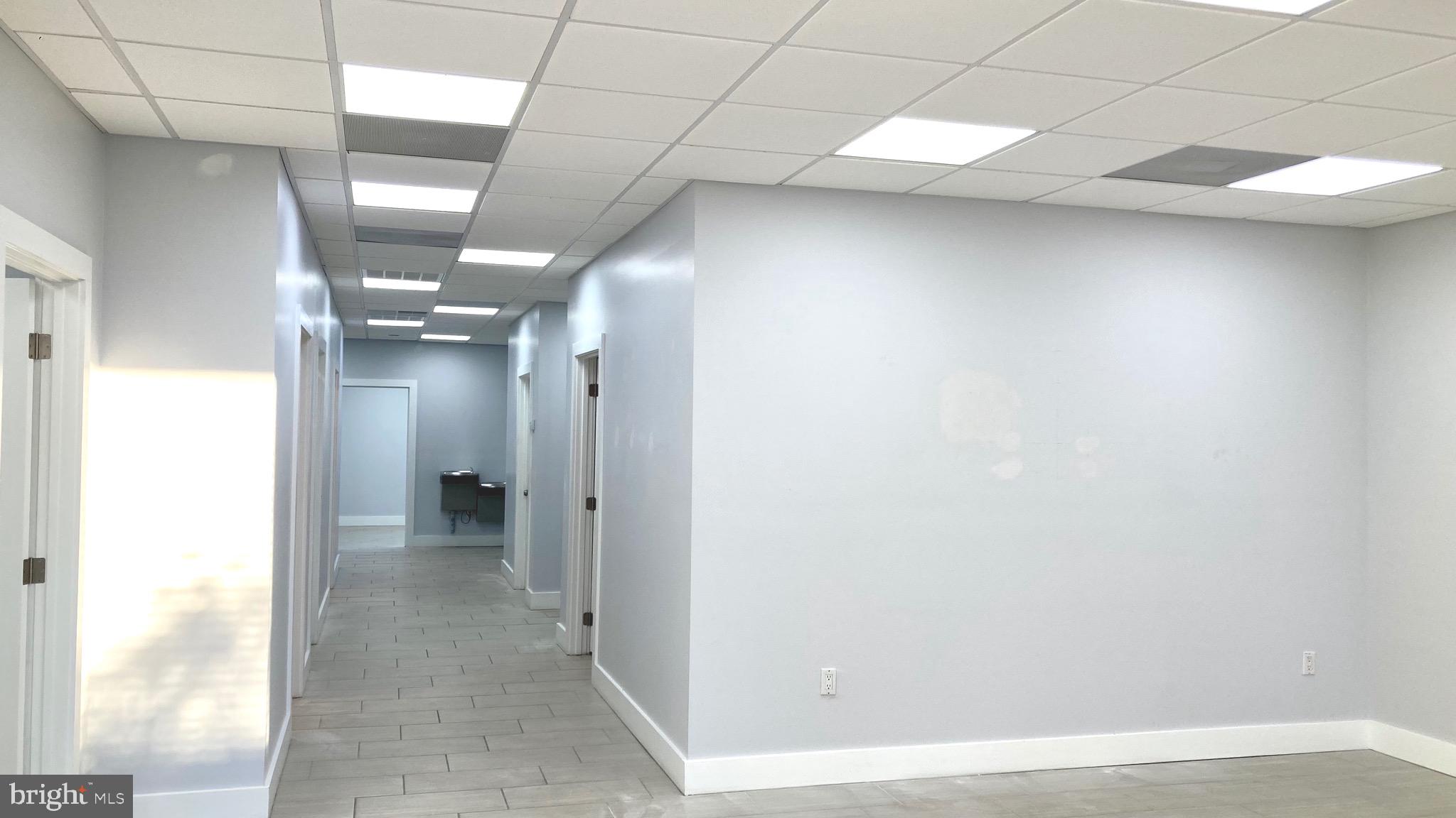 BIRCH - Commercial Lease