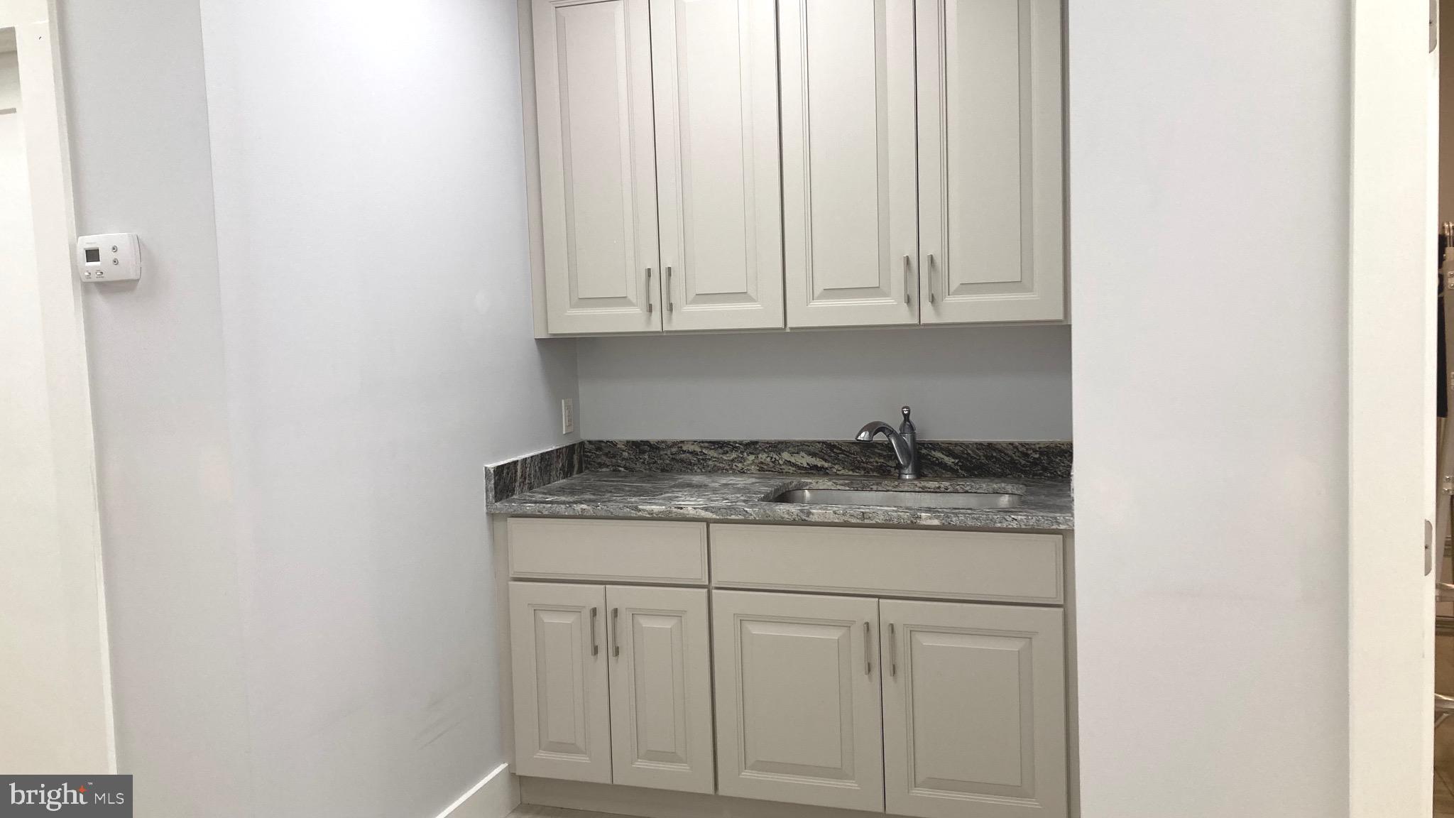 BIRCH - Commercial Lease