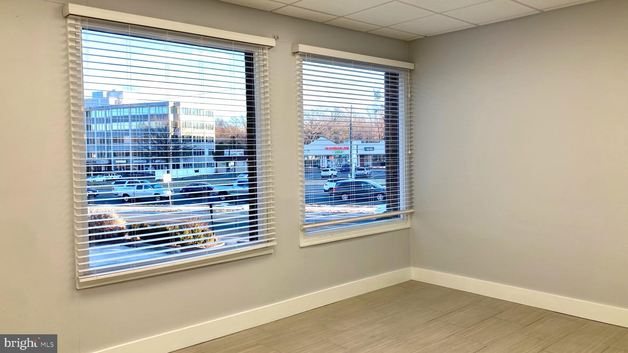 BIRCH - Commercial Lease