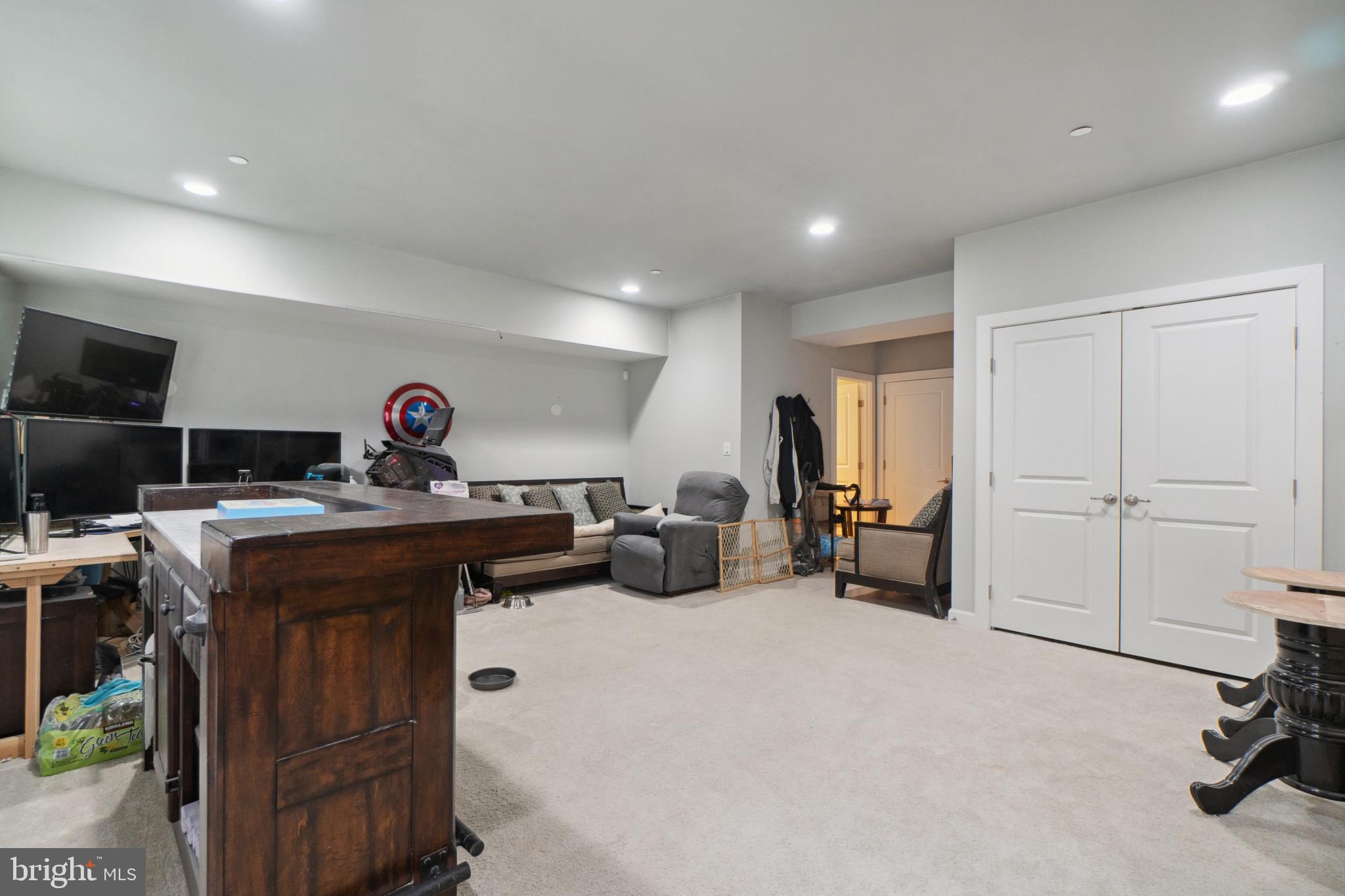 PARKSIDE - Residential