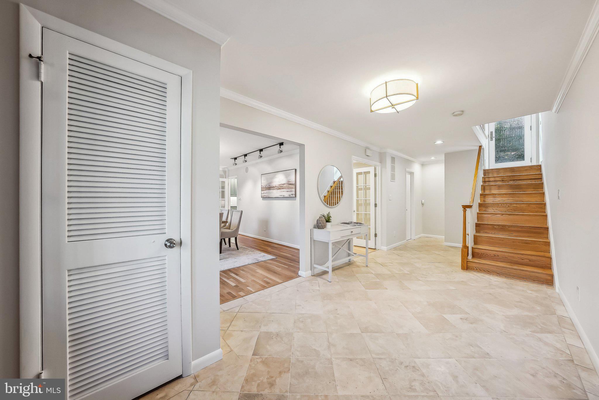 CHAIN BRIDGE HEIGHTS - Residential