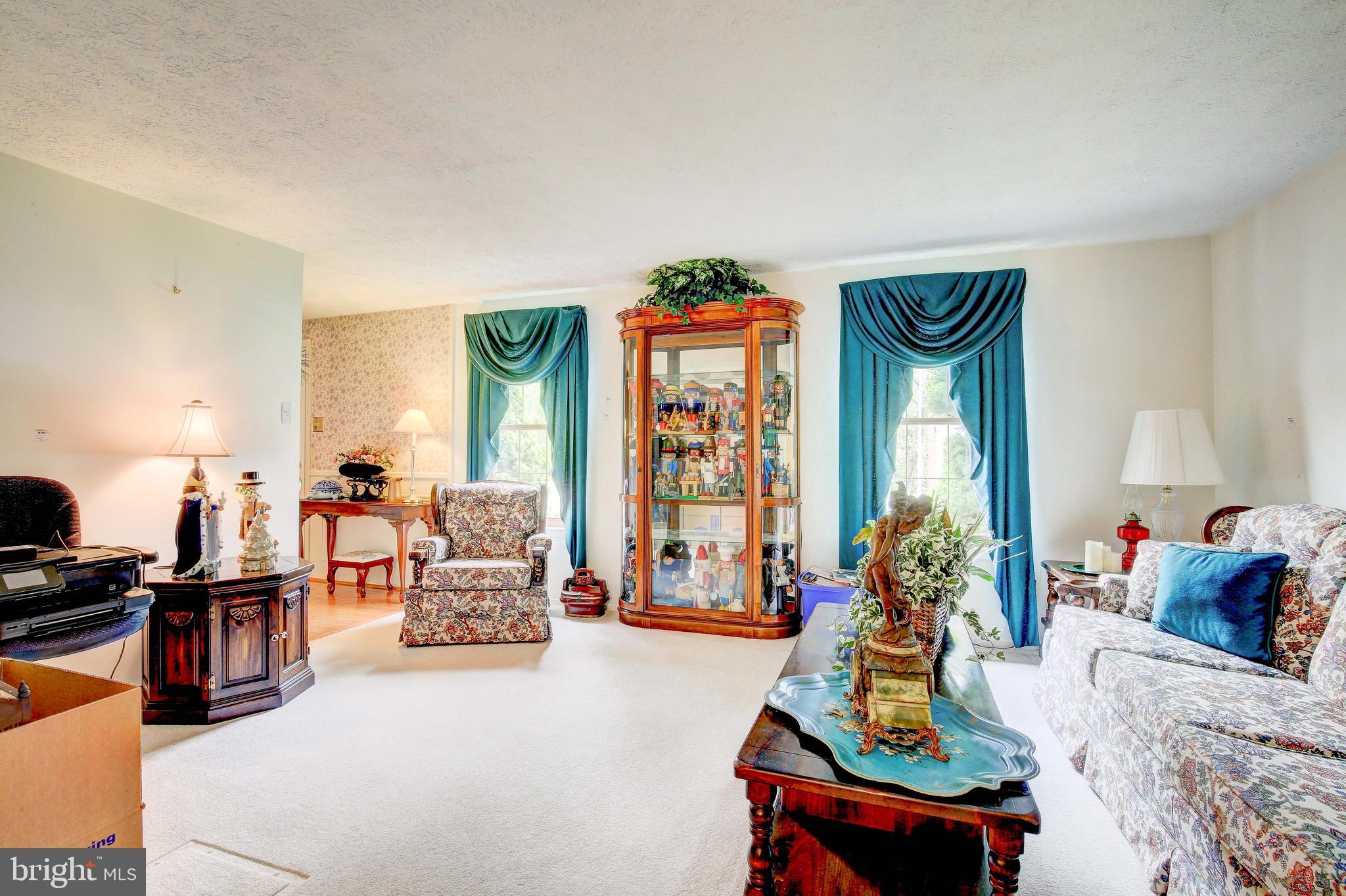 OAKHURST - Residential