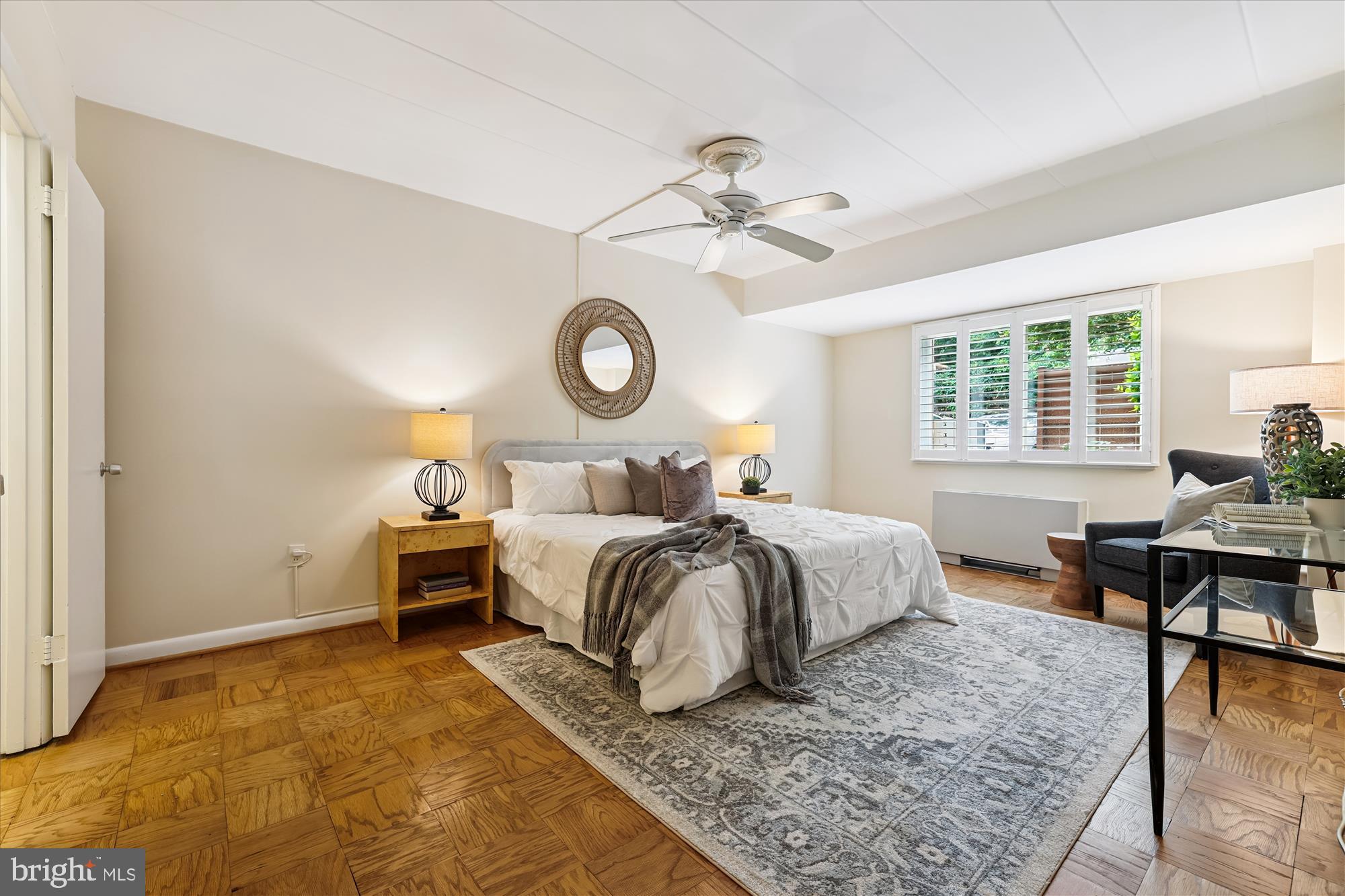 BRADLEY HOUSE - Residential