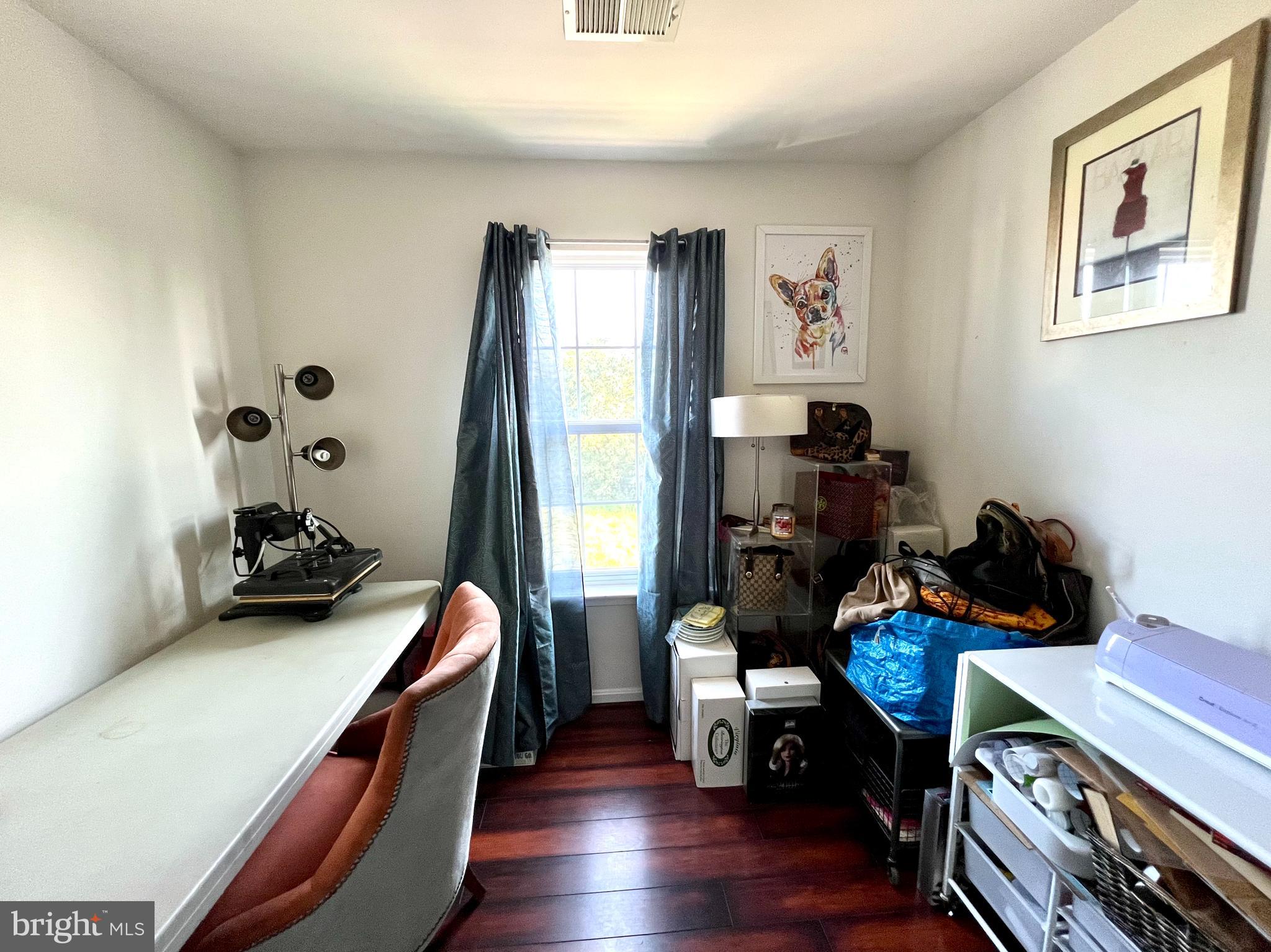 LIBERTY RUN - Residential