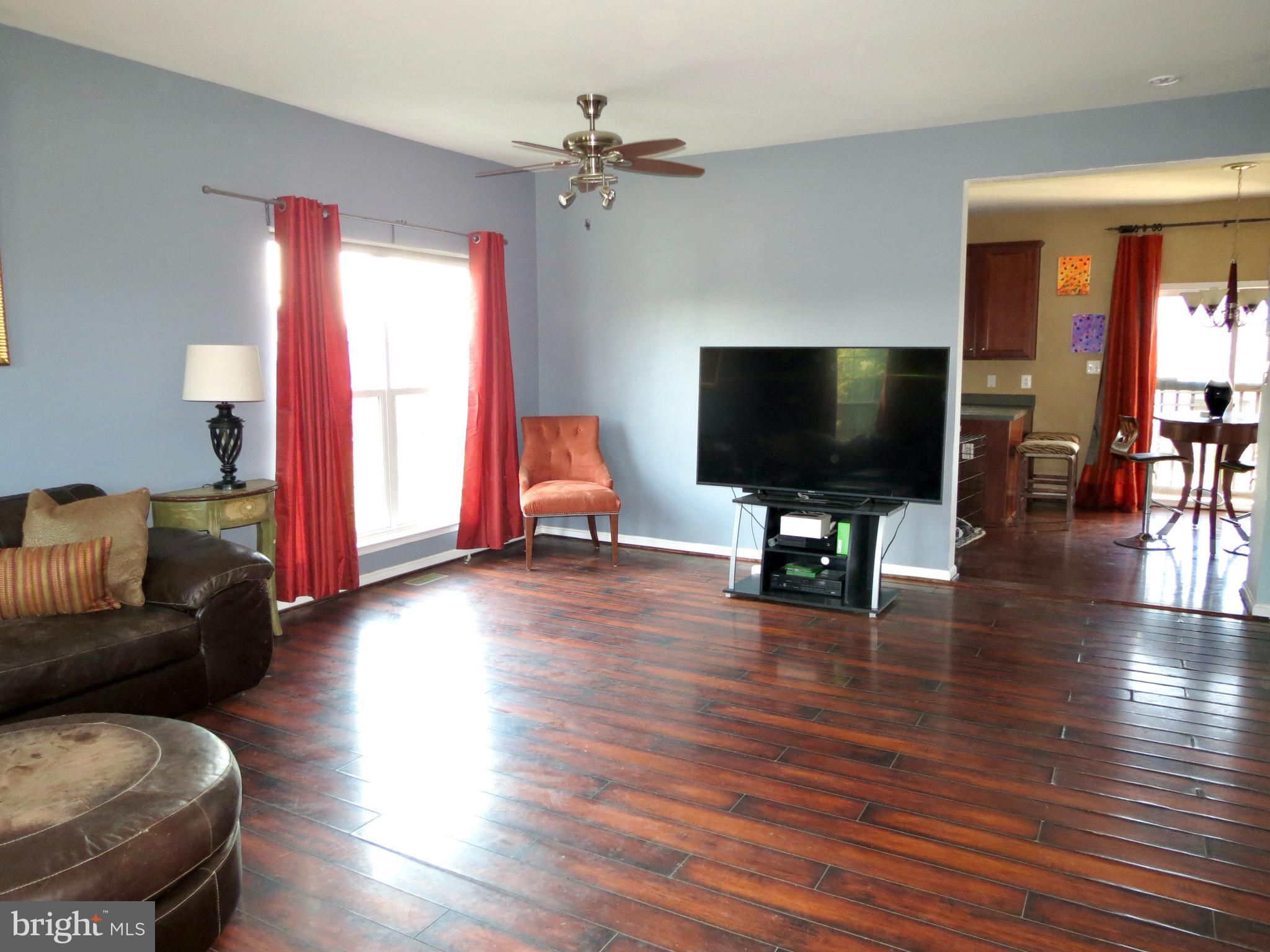 LIBERTY RUN - Residential