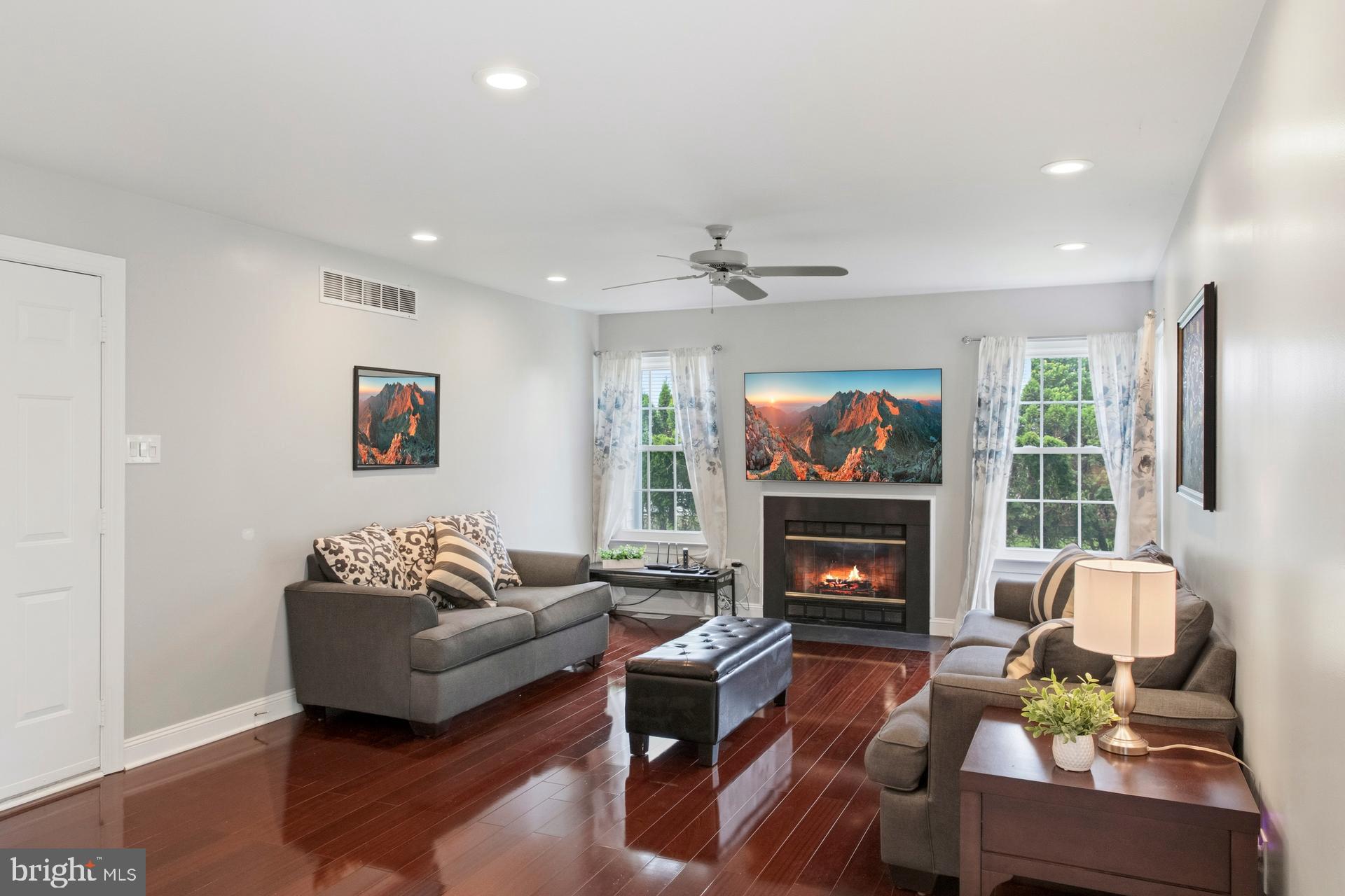 WOODS OF NESHAMINY - Residential