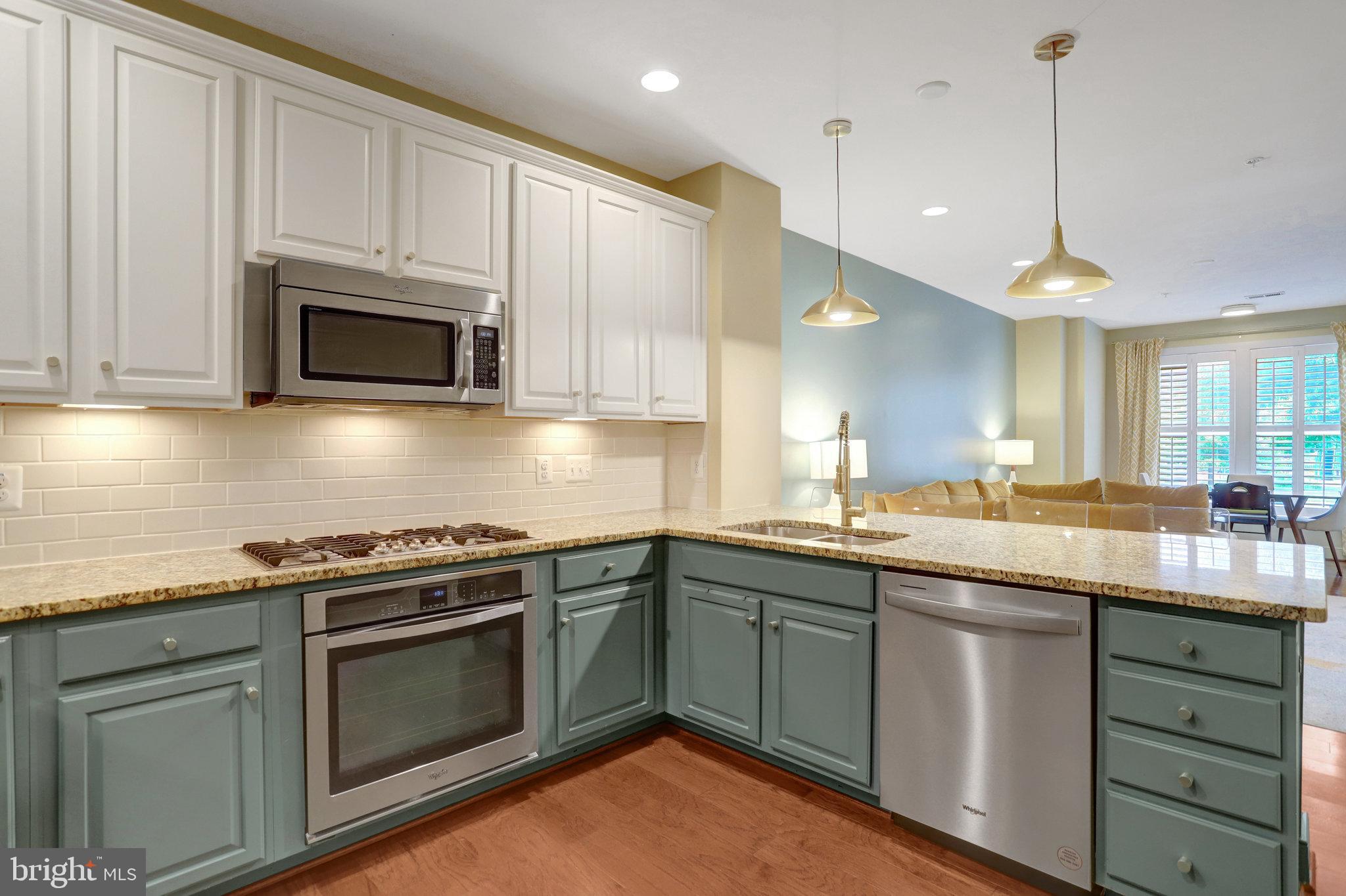 POTOMAC YARD - Residential Lease