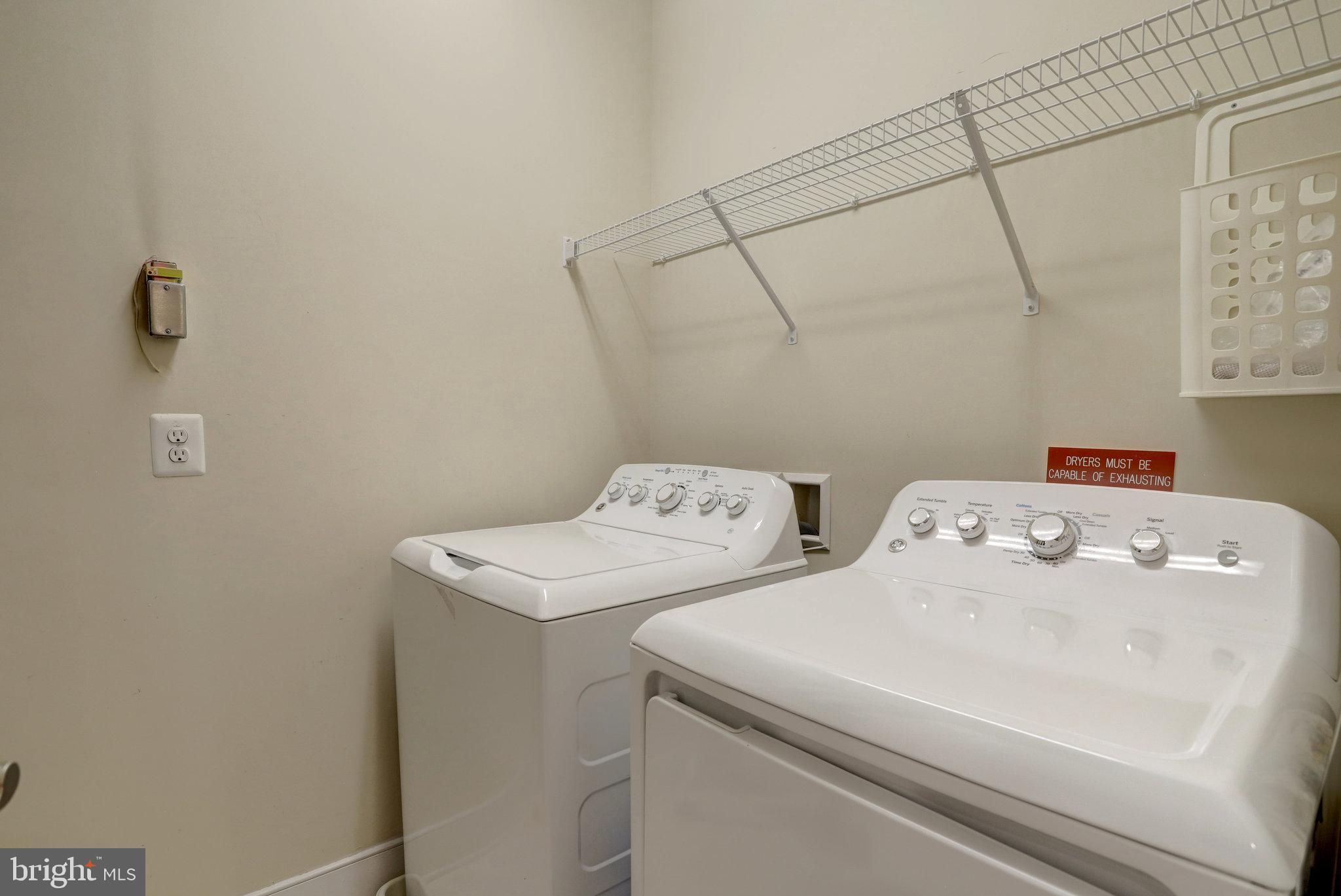 POTOMAC YARD - Residential Lease