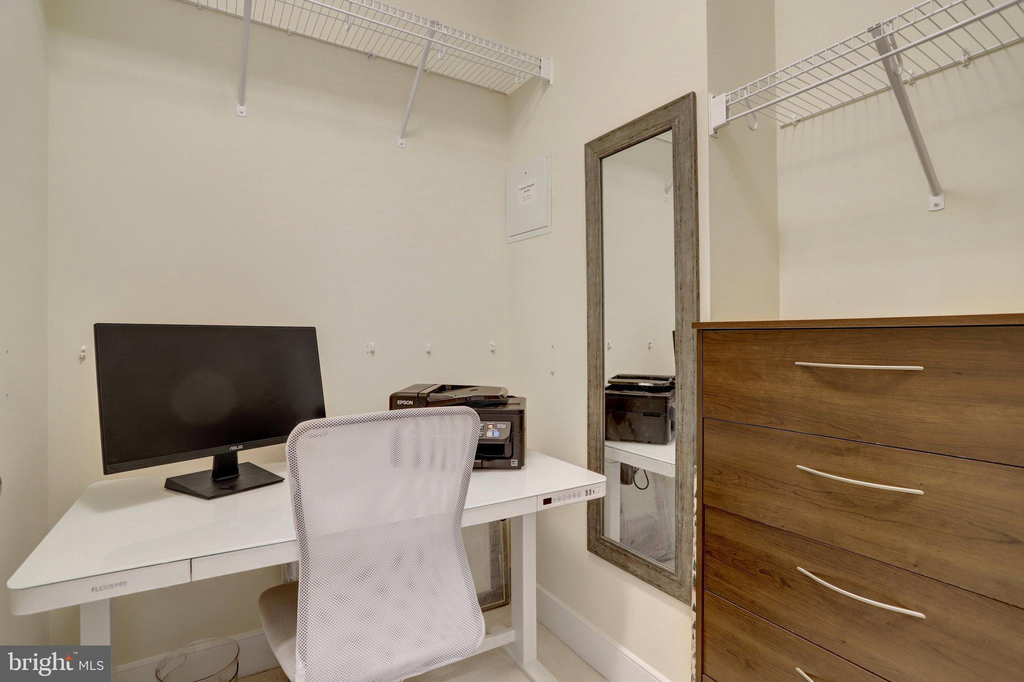 POTOMAC YARD - Residential Lease