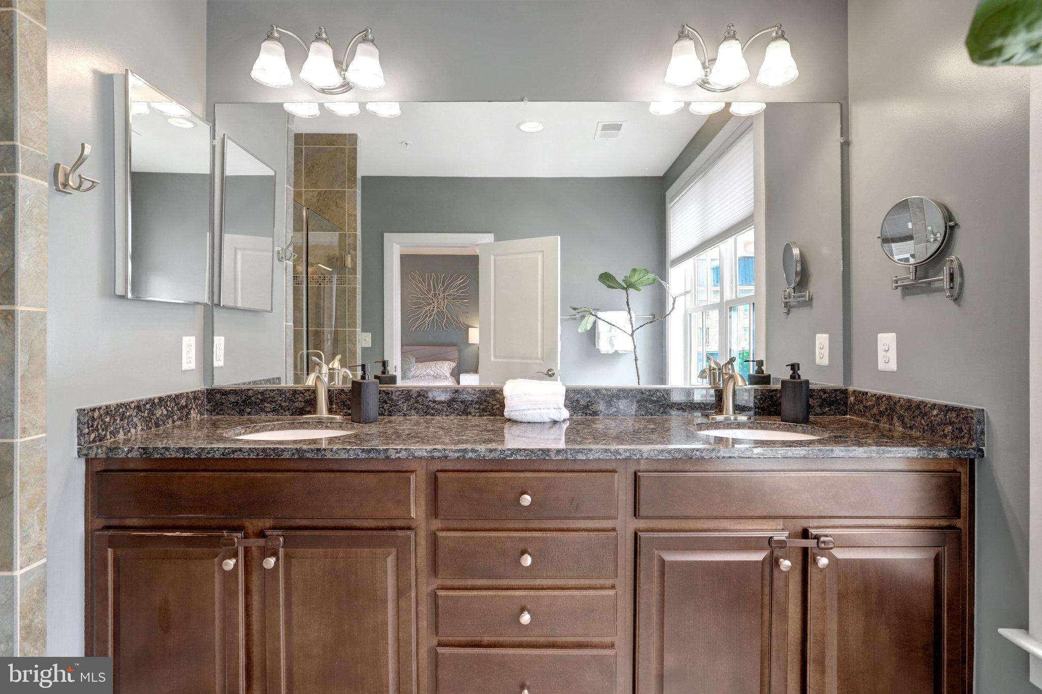 POTOMAC YARD - Residential Lease