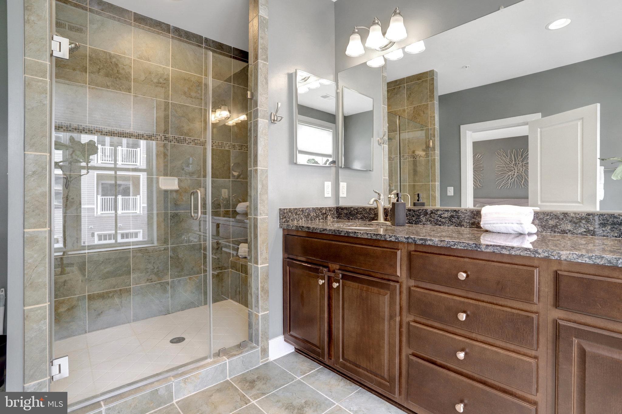 POTOMAC YARD - Residential Lease