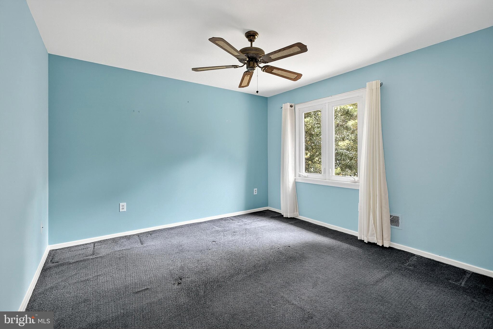 WINDY WAY - Residential