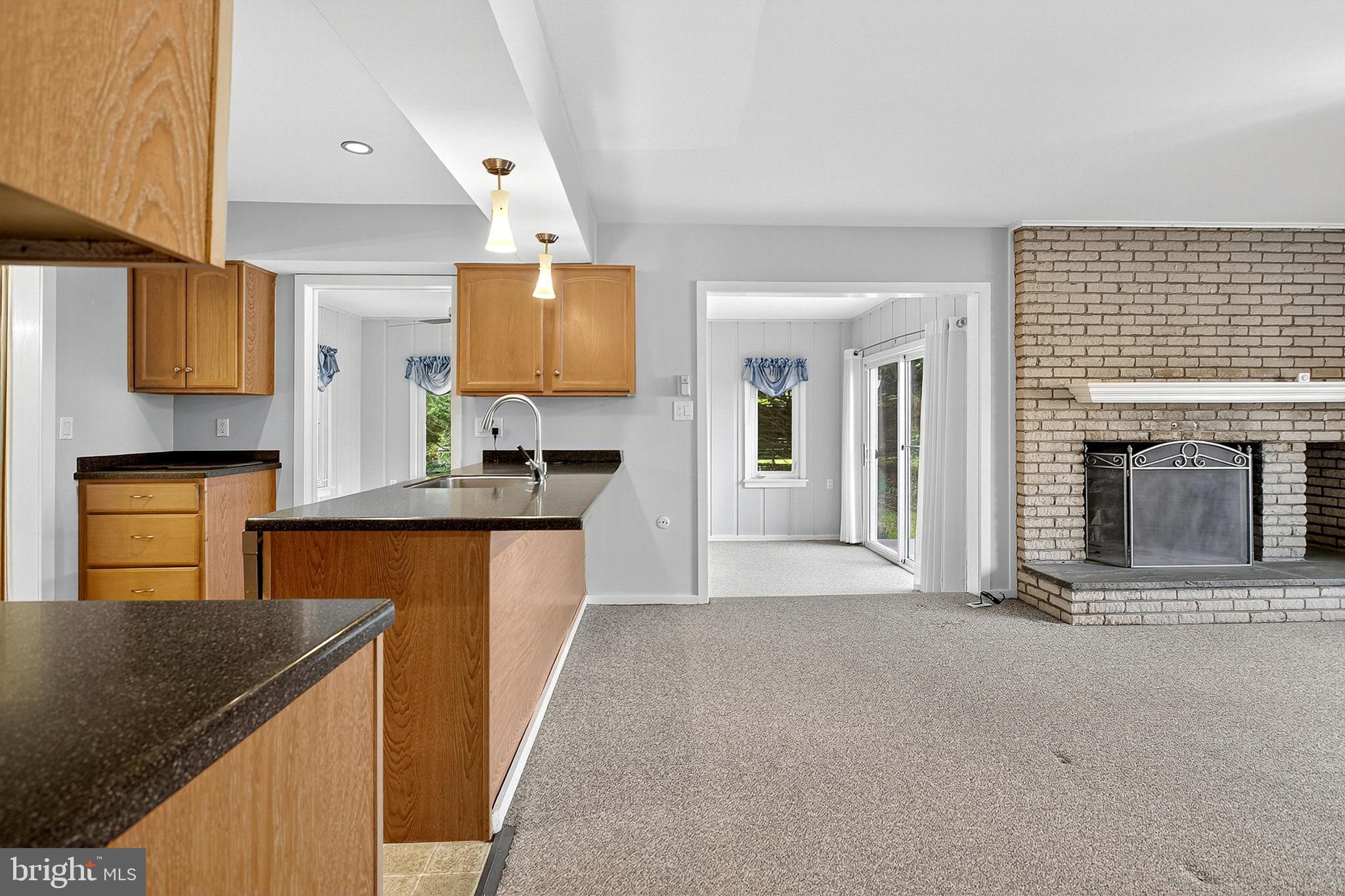 WINDY WAY - Residential