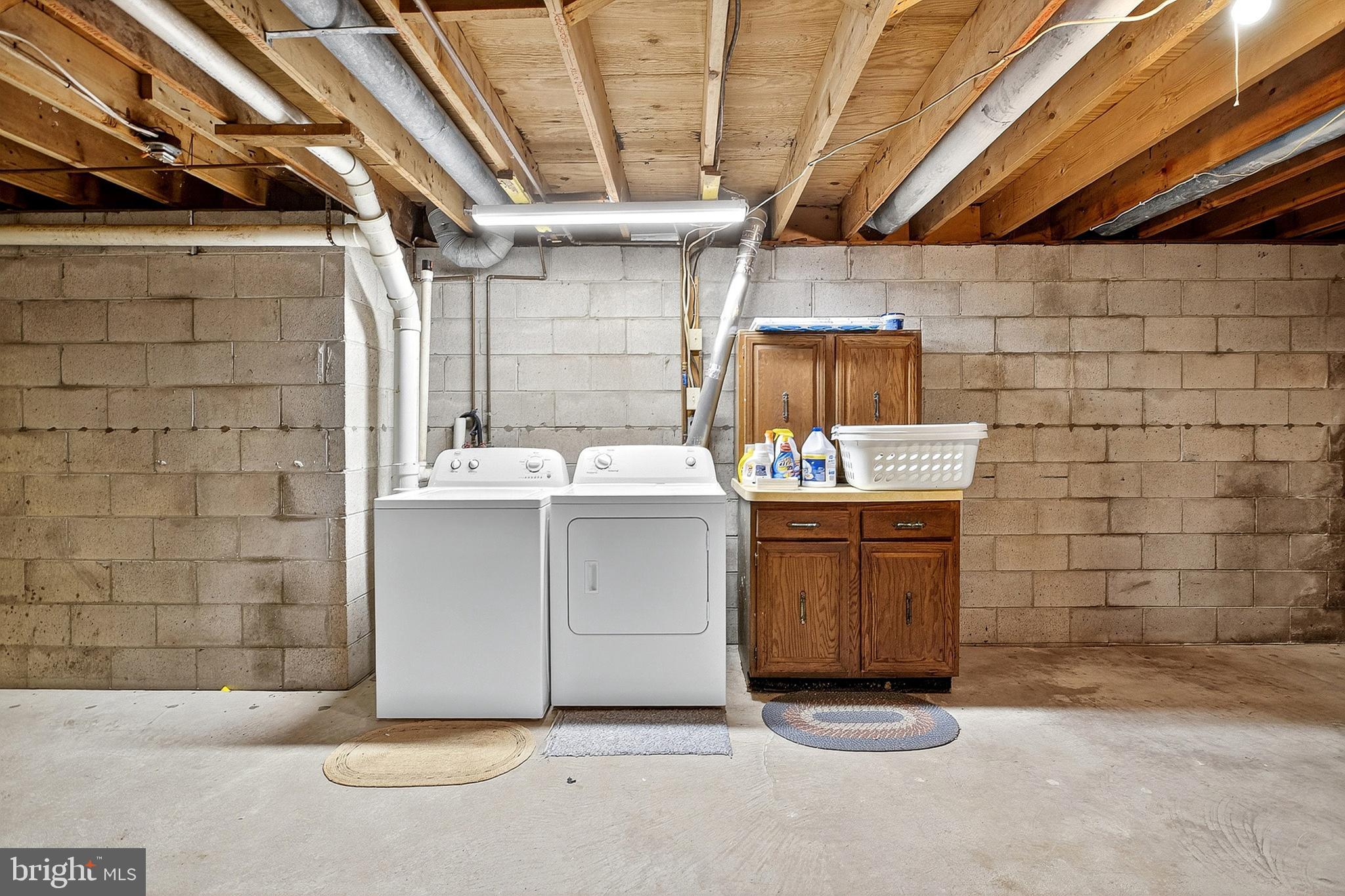 WINDY WAY - Residential