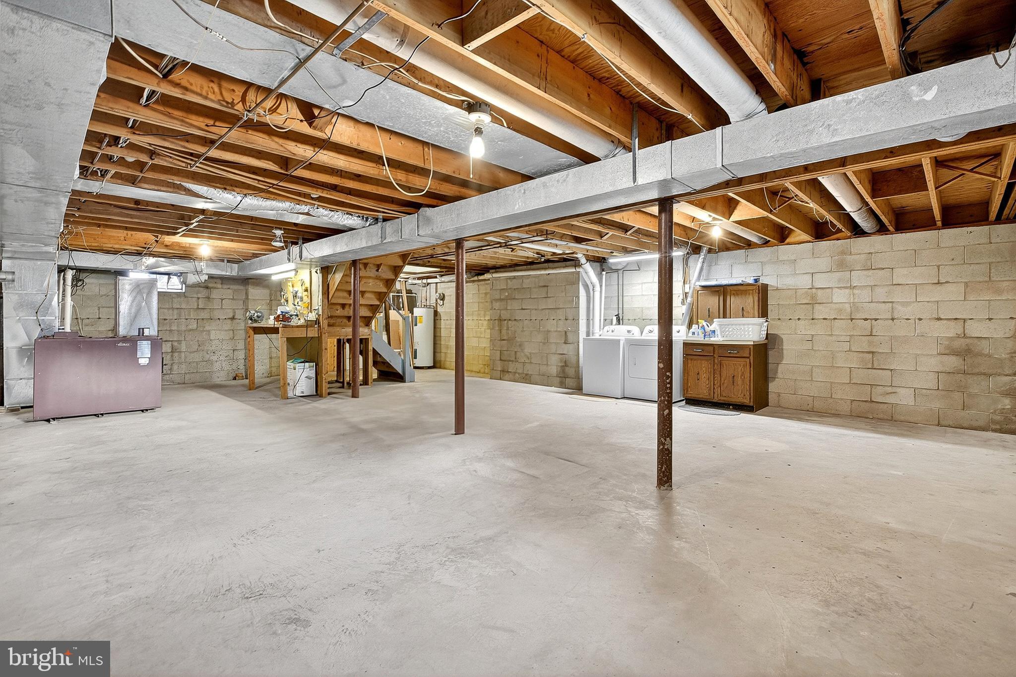 WINDY WAY - Residential