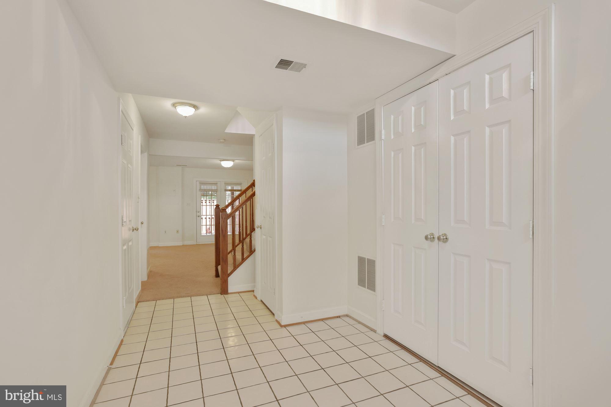 CENTRE RIDGE - Residential