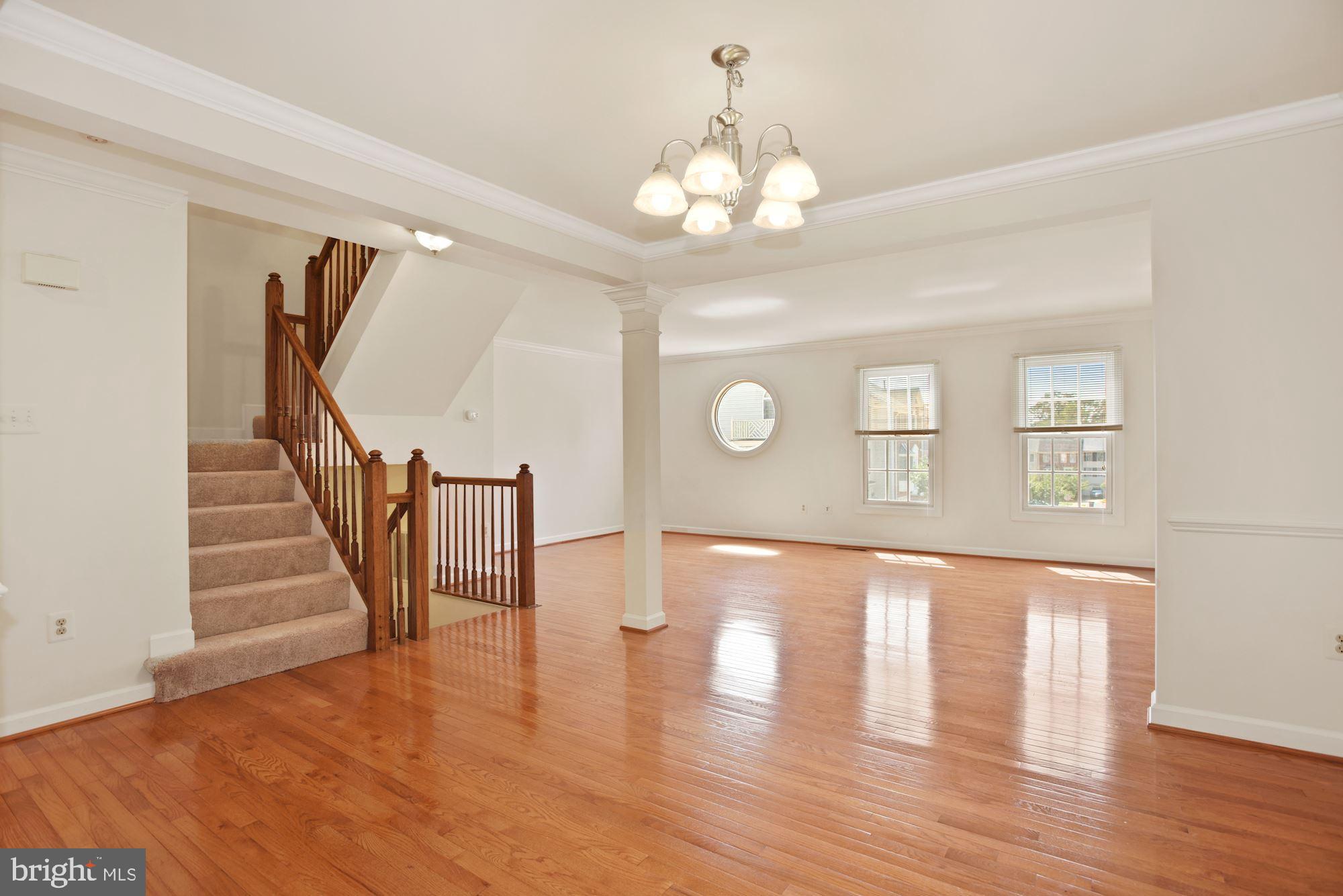 CENTRE RIDGE - Residential