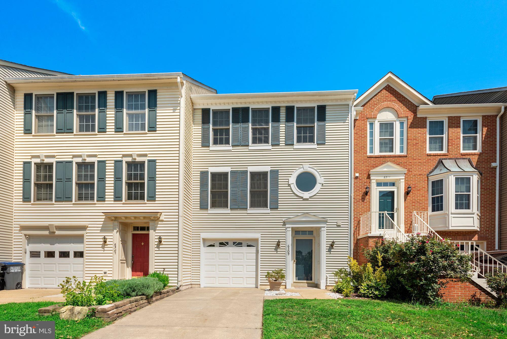 CENTRE RIDGE - Residential