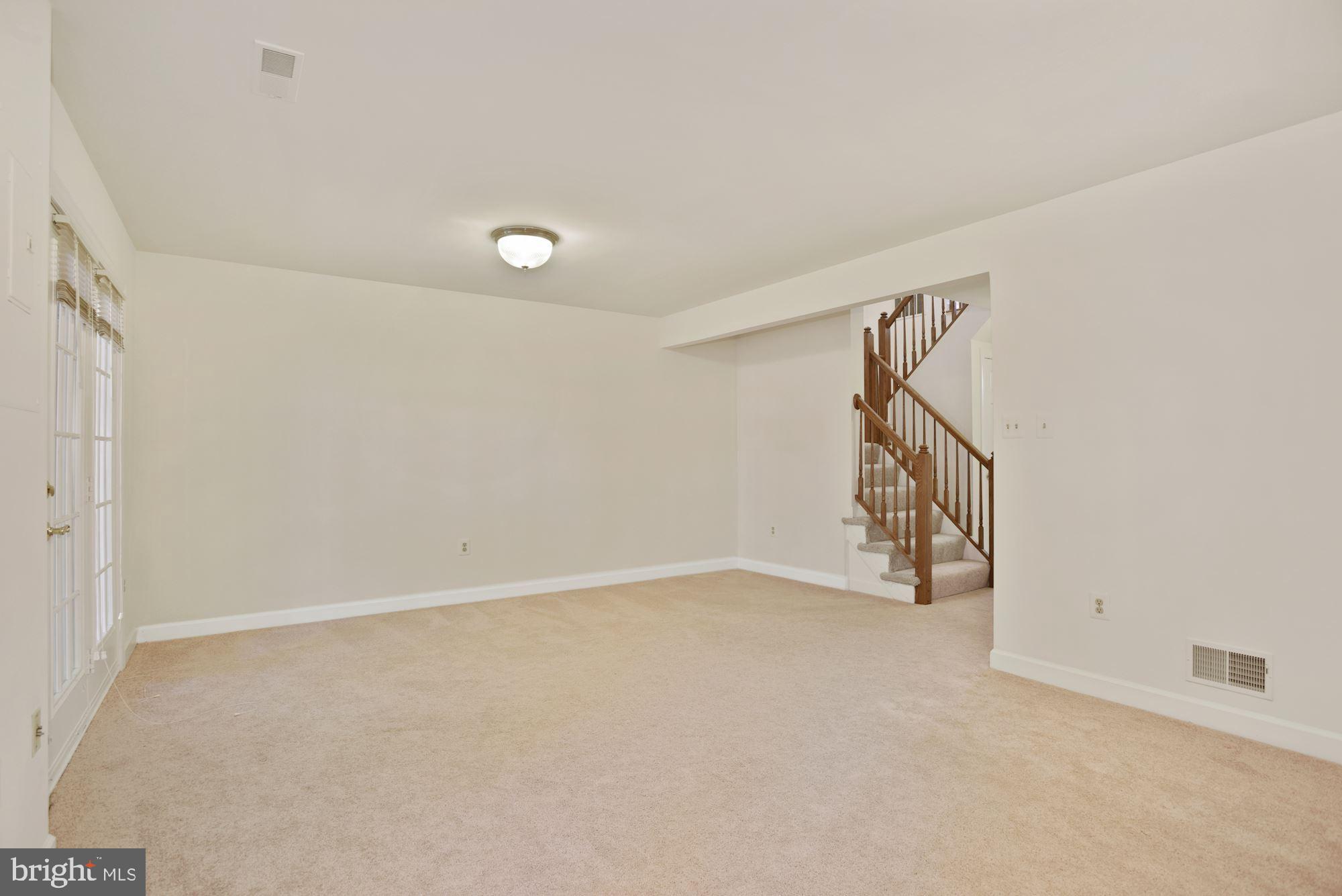 CENTRE RIDGE - Residential