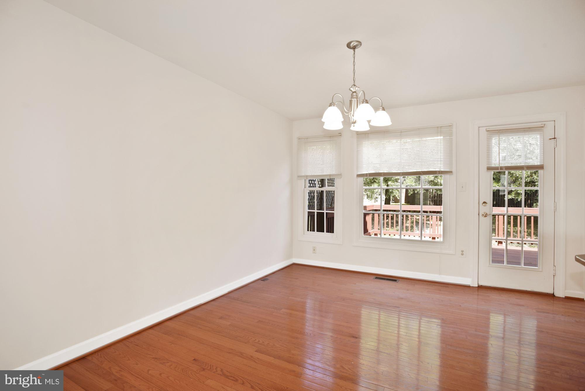 CENTRE RIDGE - Residential