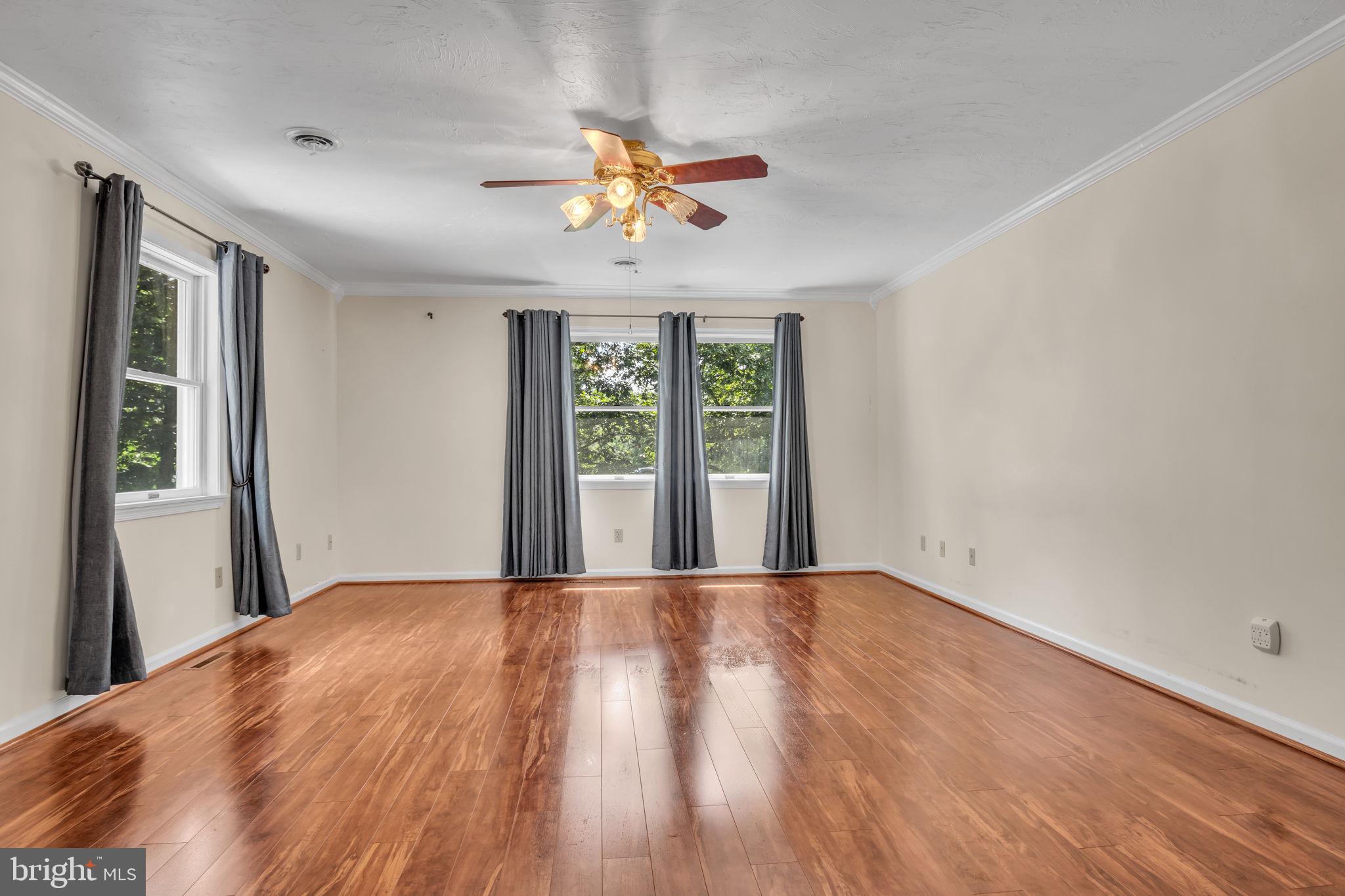 RURAL GETTYSBURG - Residential