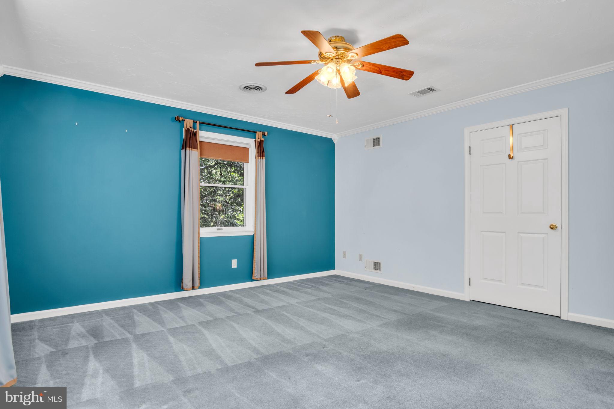 RURAL GETTYSBURG - Residential