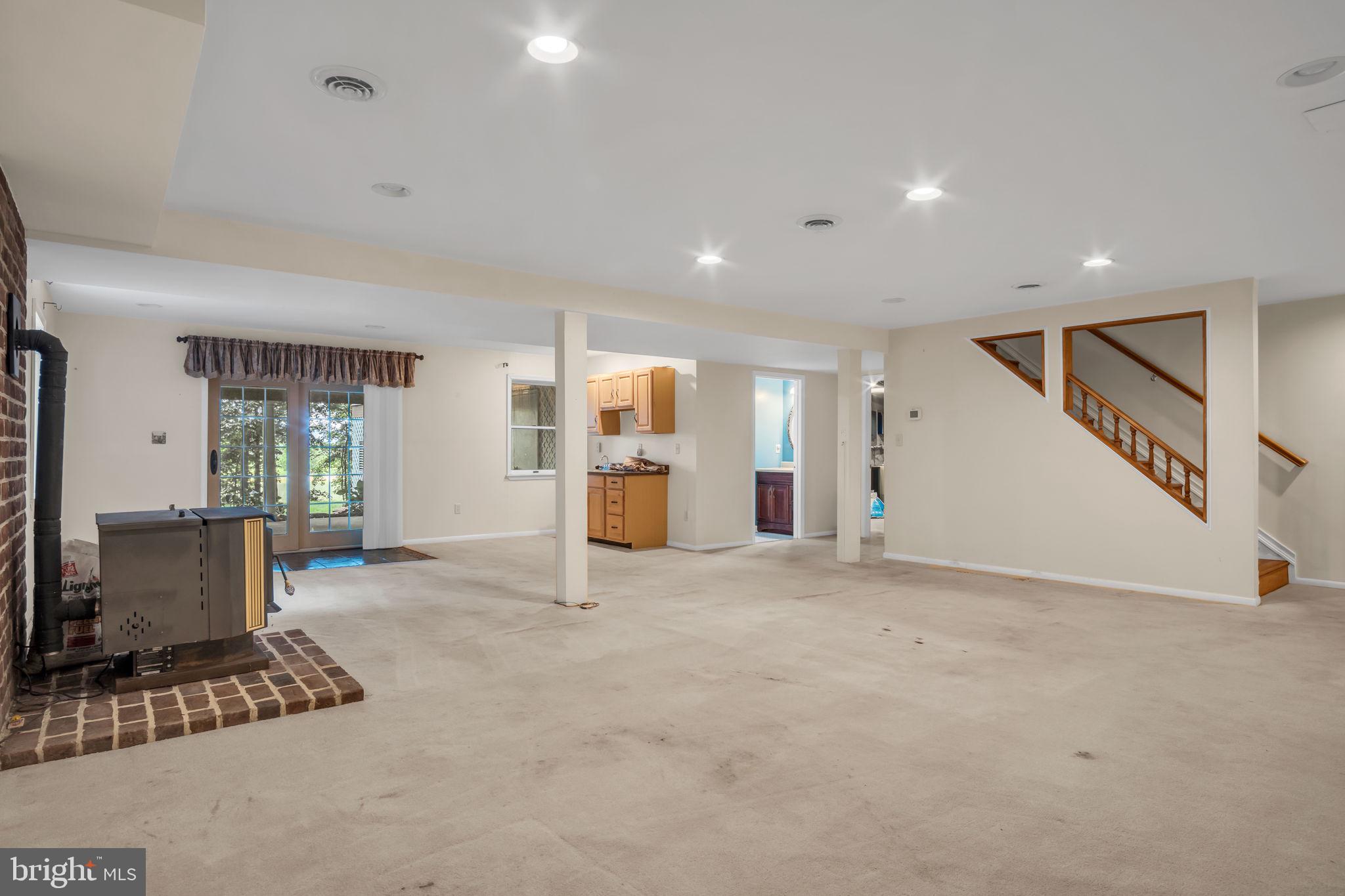 RURAL GETTYSBURG - Residential