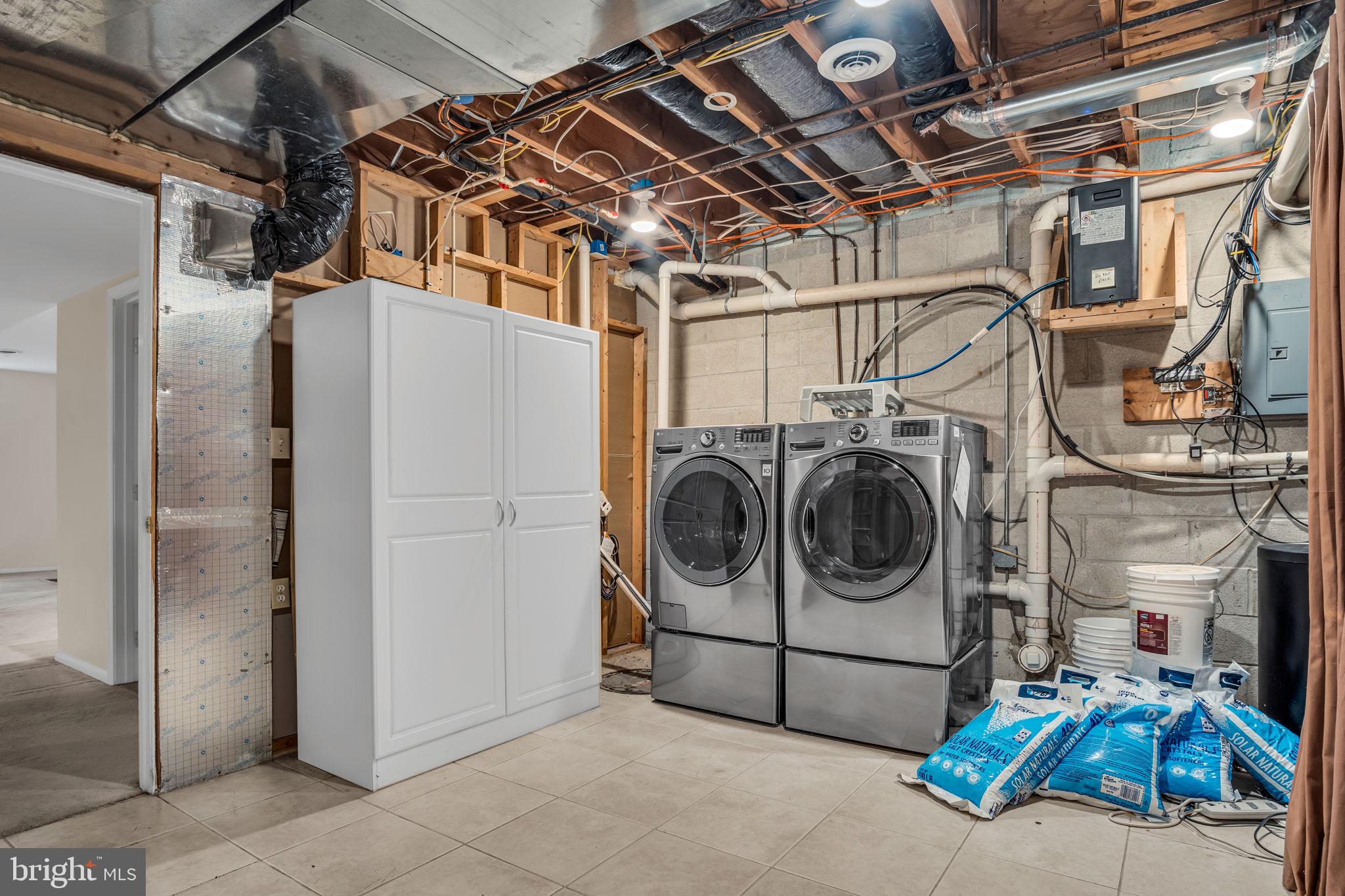 RURAL GETTYSBURG - Residential