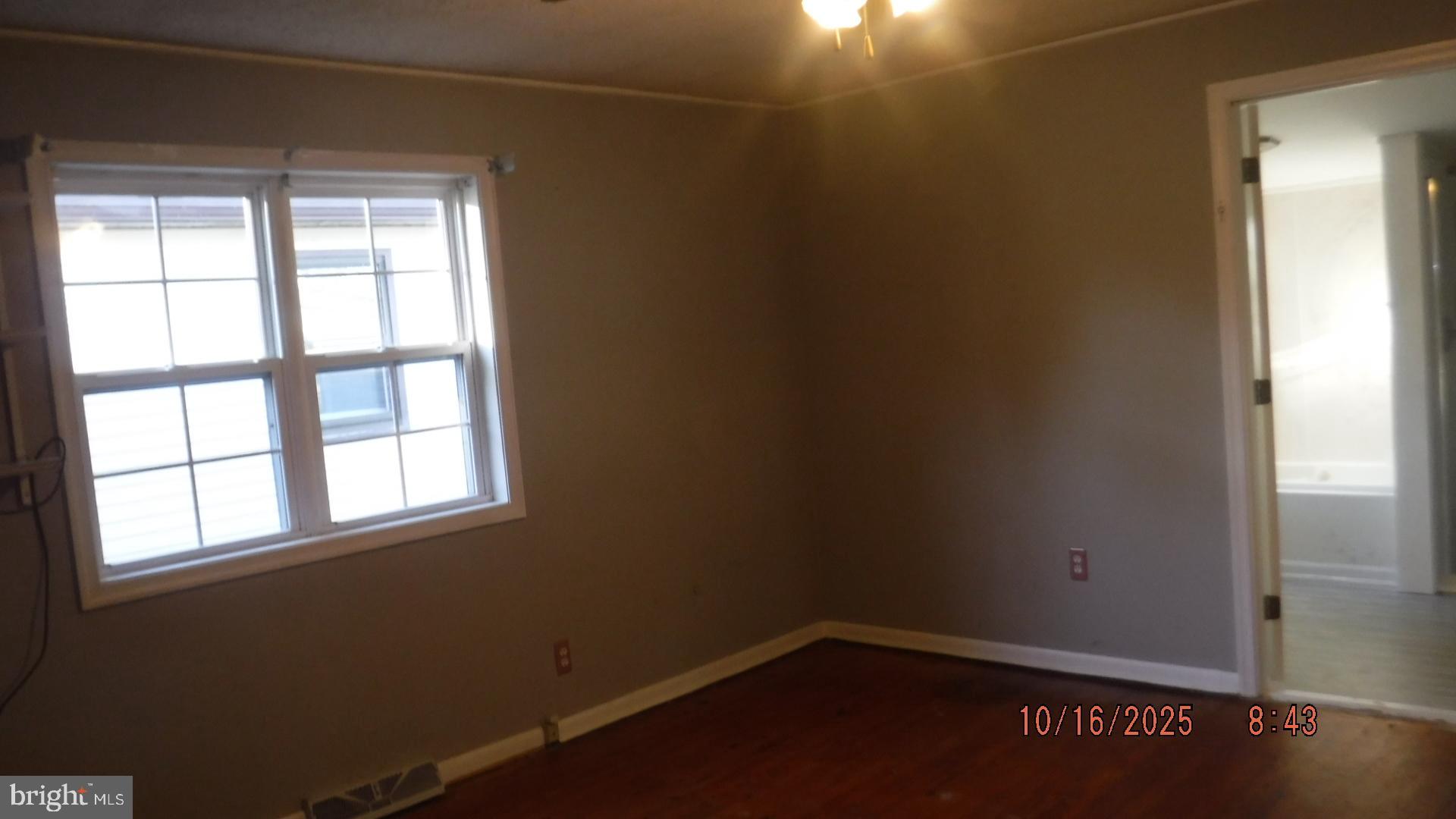 TOWN OF ORANGE - Residential