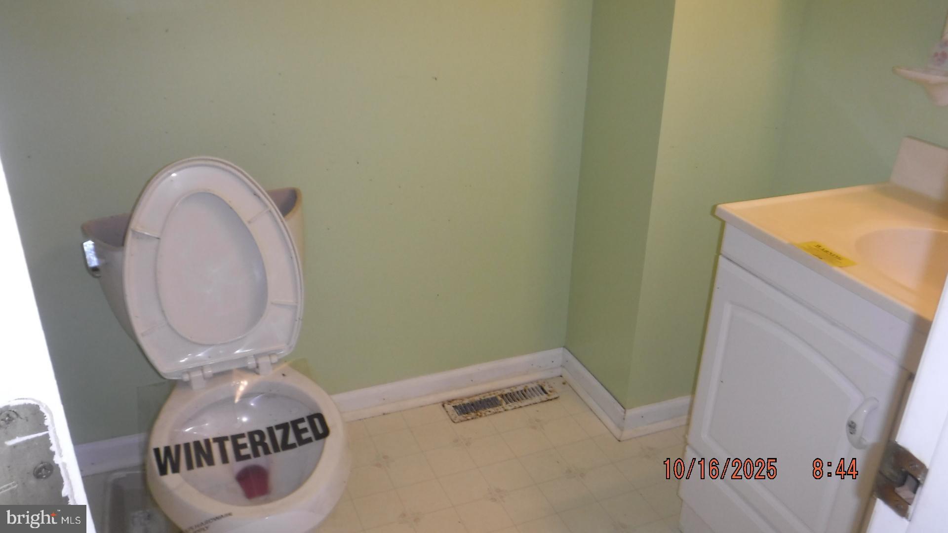 TOWN OF ORANGE - Residential