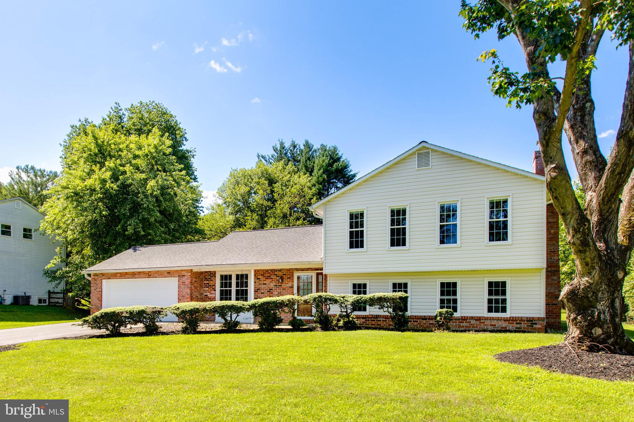 10037 CENTURY DRIVE