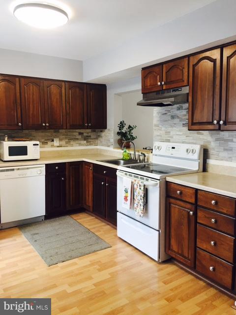 PROVIDENCE VILLAGE - Residential