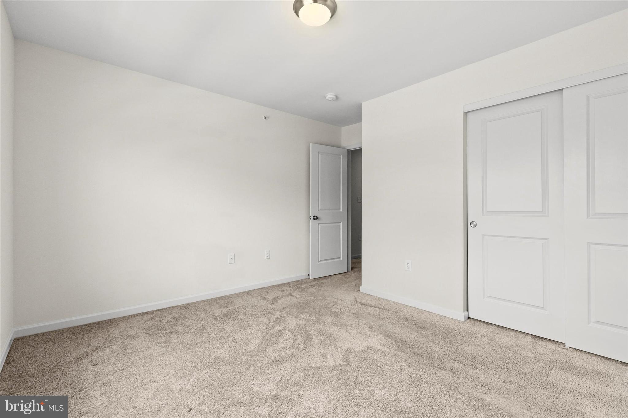 LAUREL RIDGE ESTATES - Residential