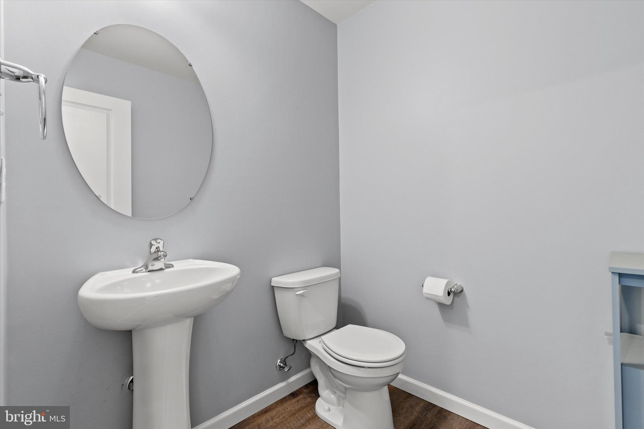 LAUREL RIDGE ESTATES - Residential