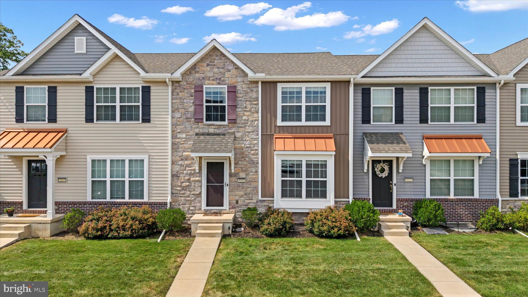 LAUREL RIDGE ESTATES - Residential