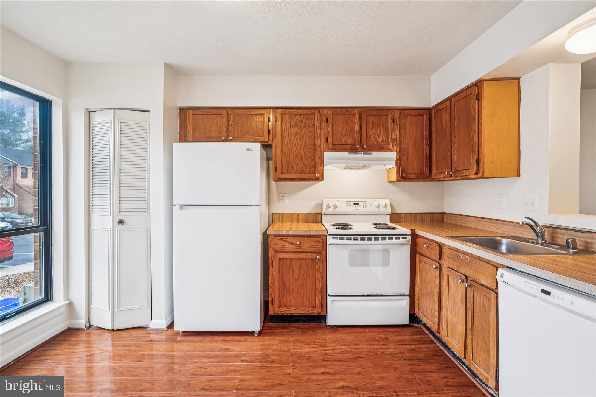 WATERS LANDING - Residential