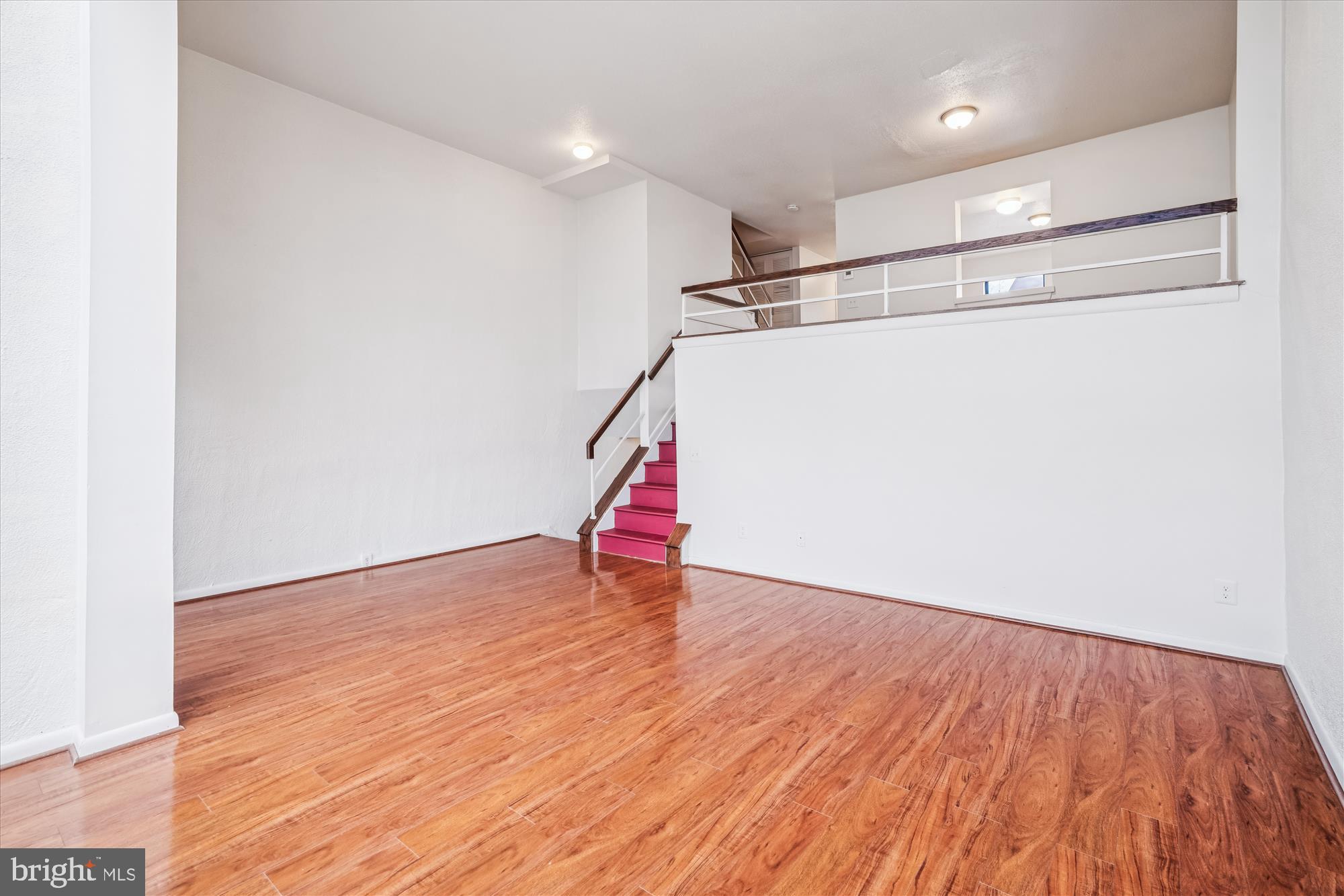 WATERS LANDING - Residential