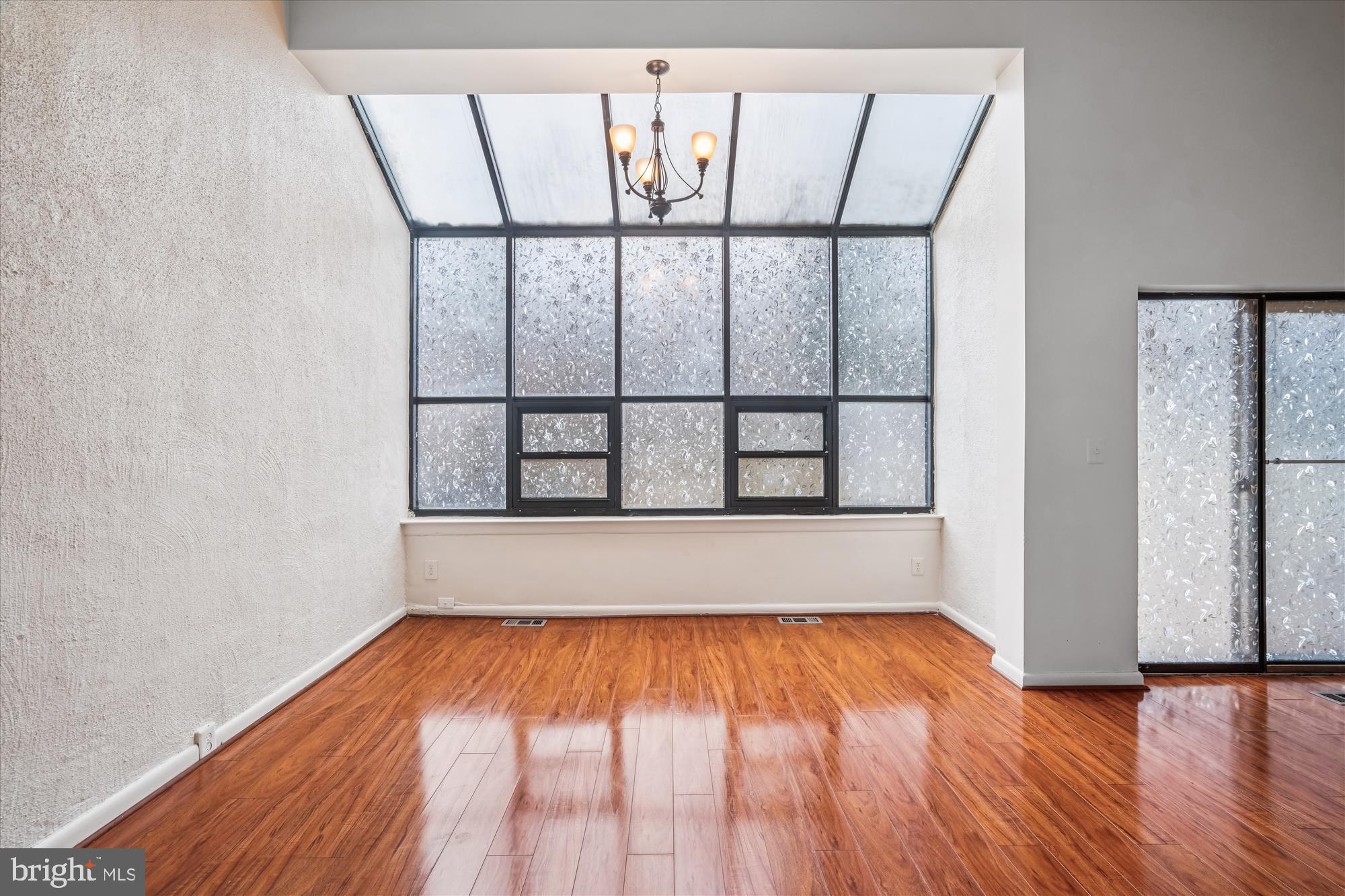 WATERS LANDING - Residential