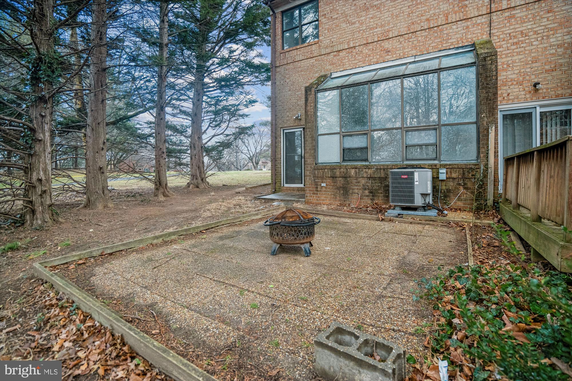 WATERS LANDING - Residential