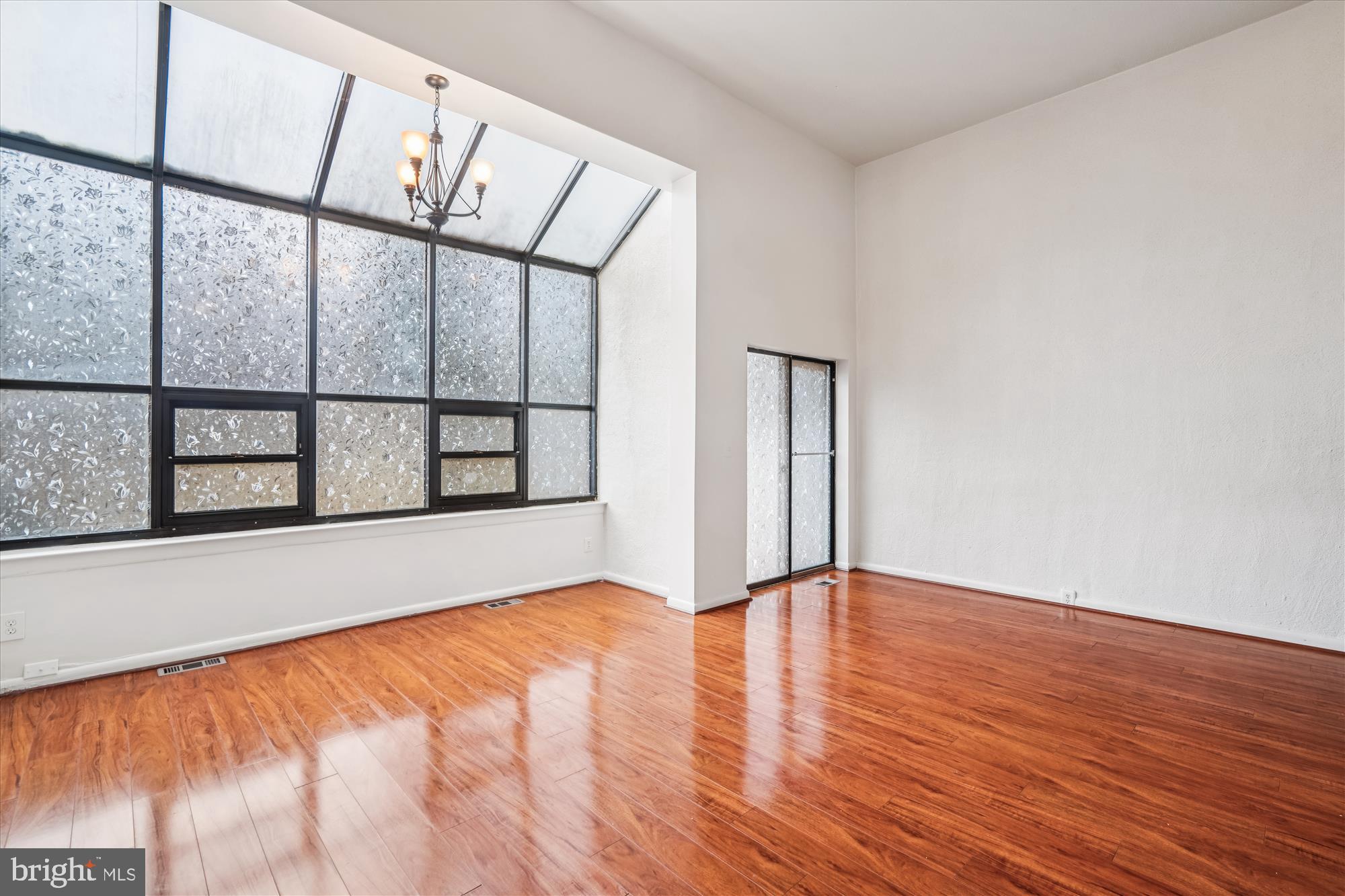 WATERS LANDING - Residential