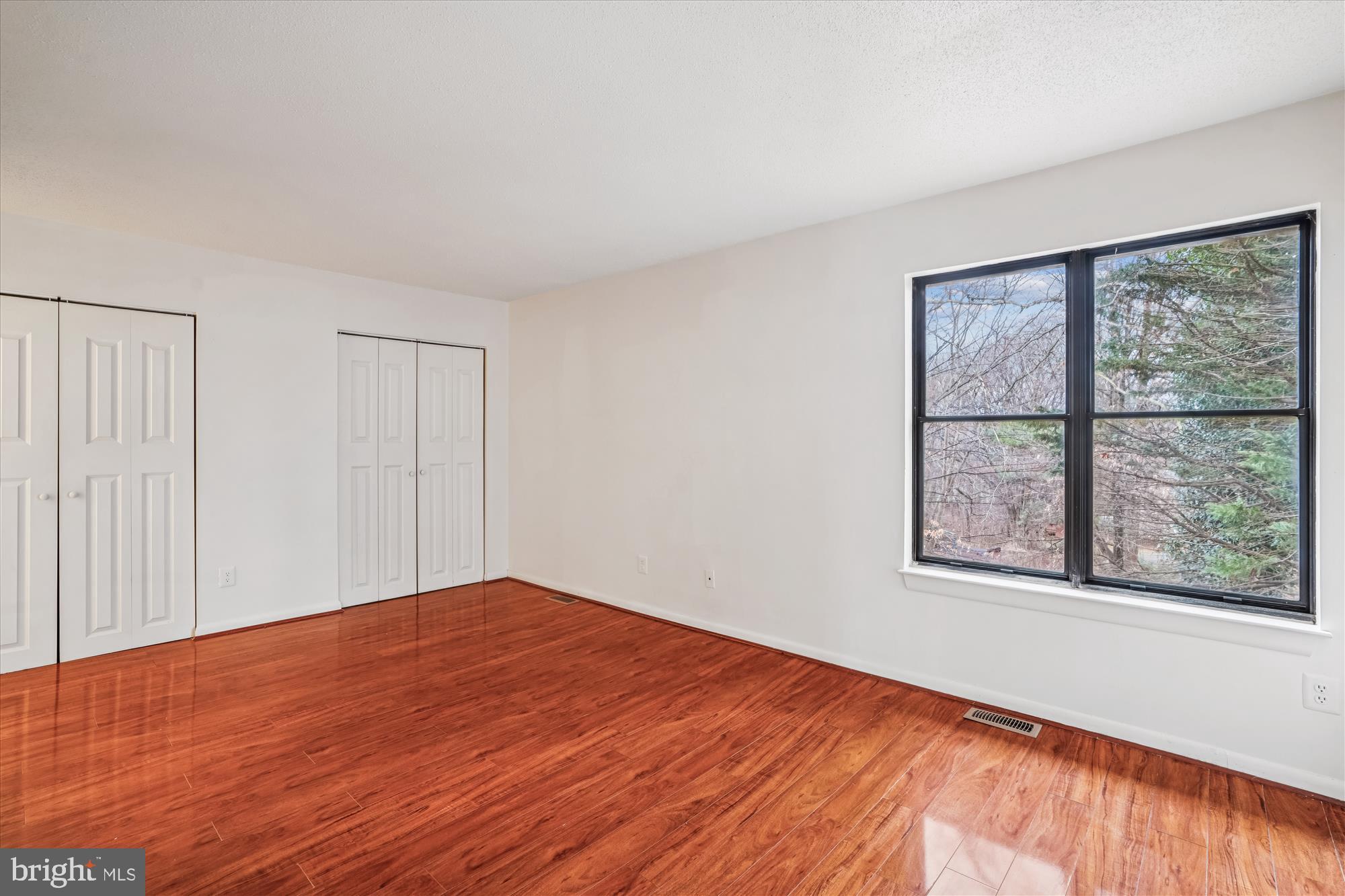 WATERS LANDING - Residential