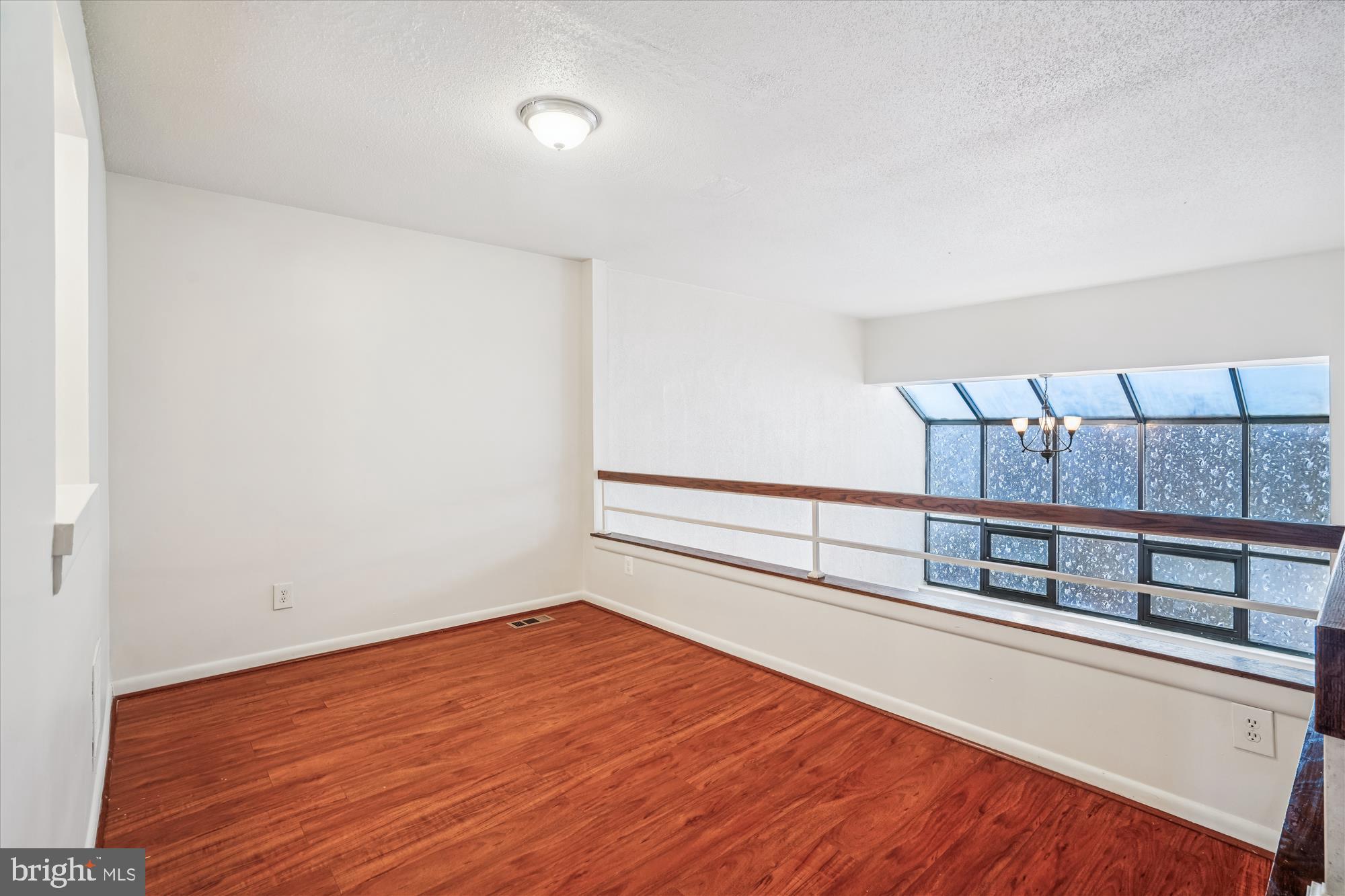 WATERS LANDING - Residential