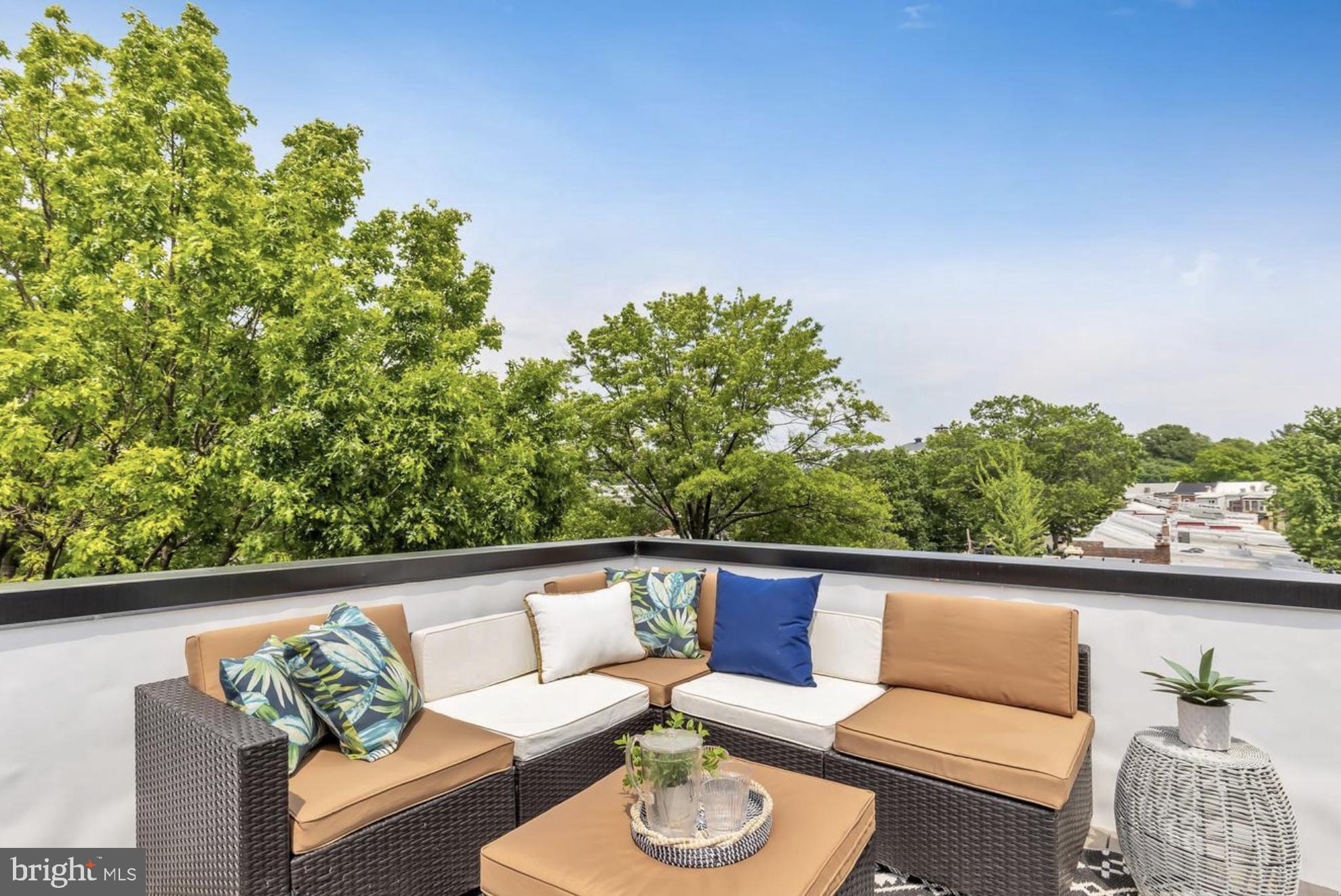 210 VARNUM STREET NW 4