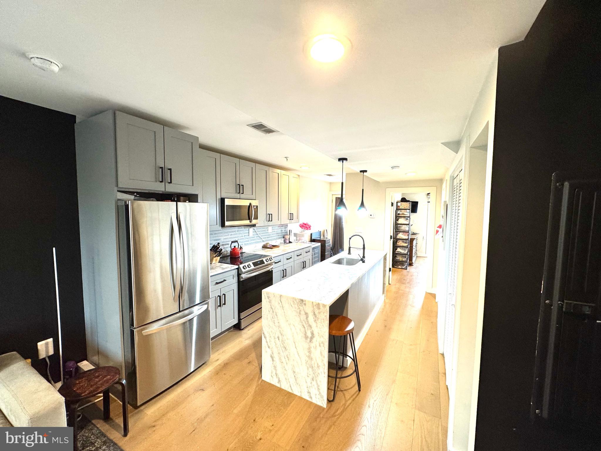 210 VARNUM STREET NW 4