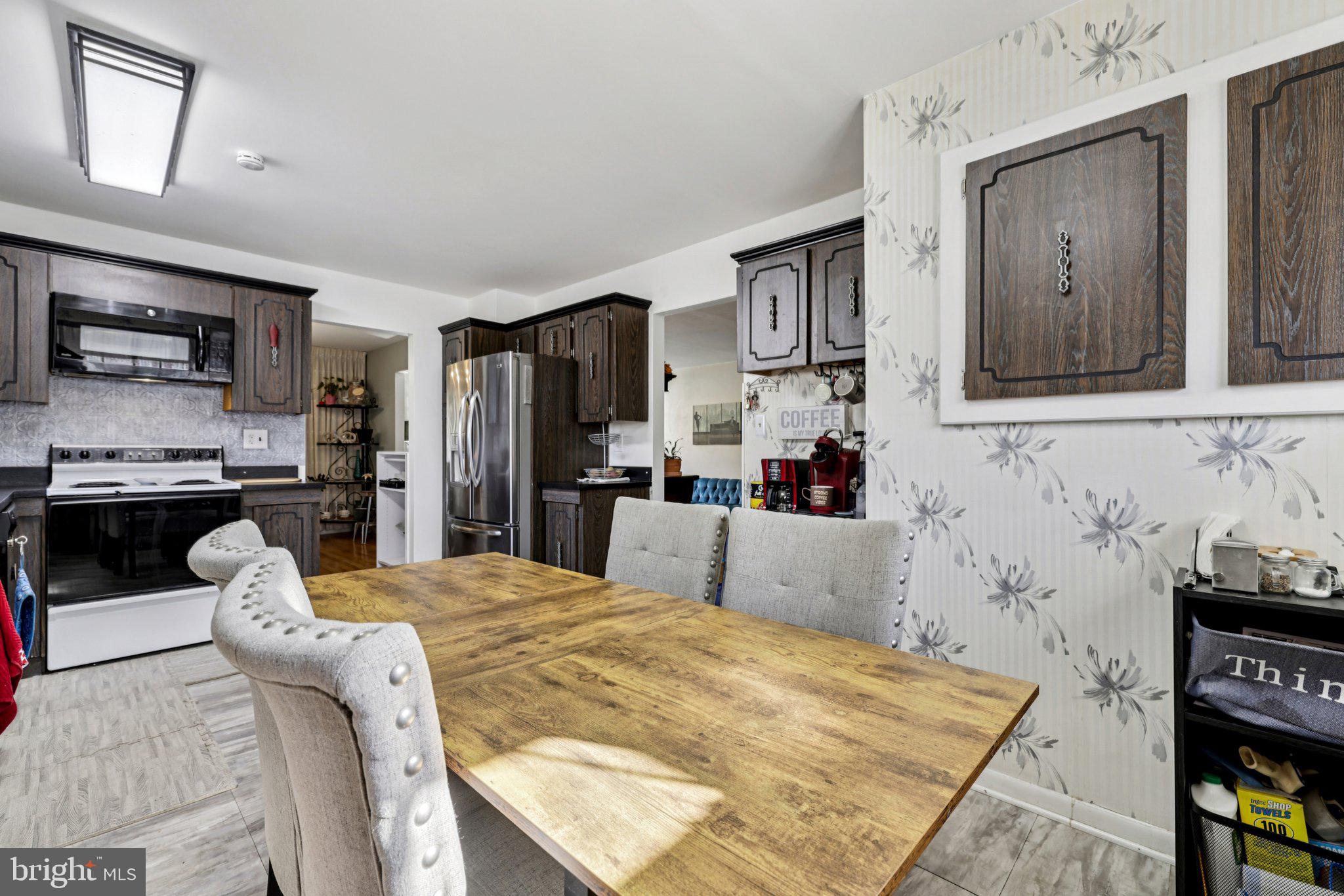 KINGS POINT - Residential