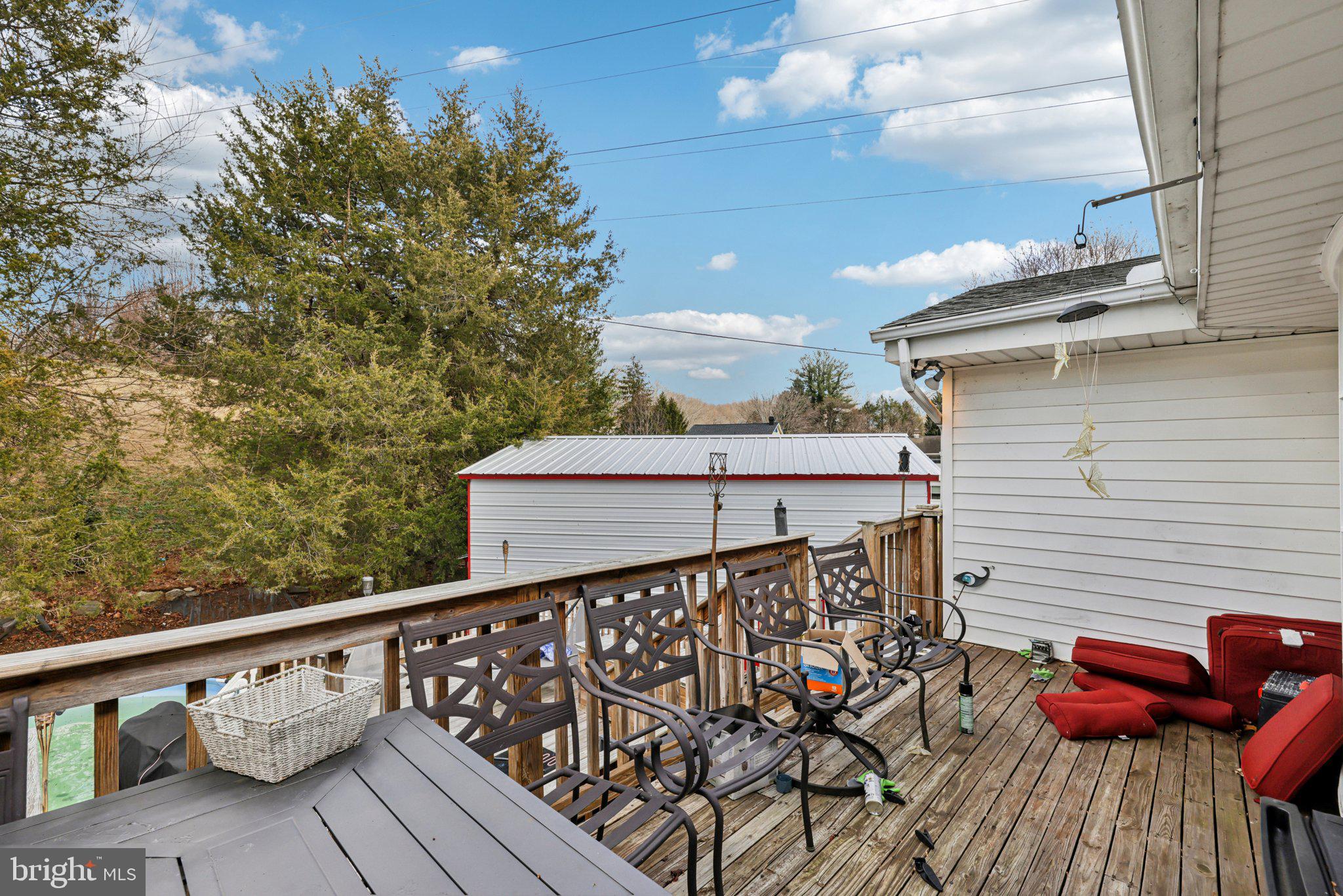 KINGS POINT - Residential