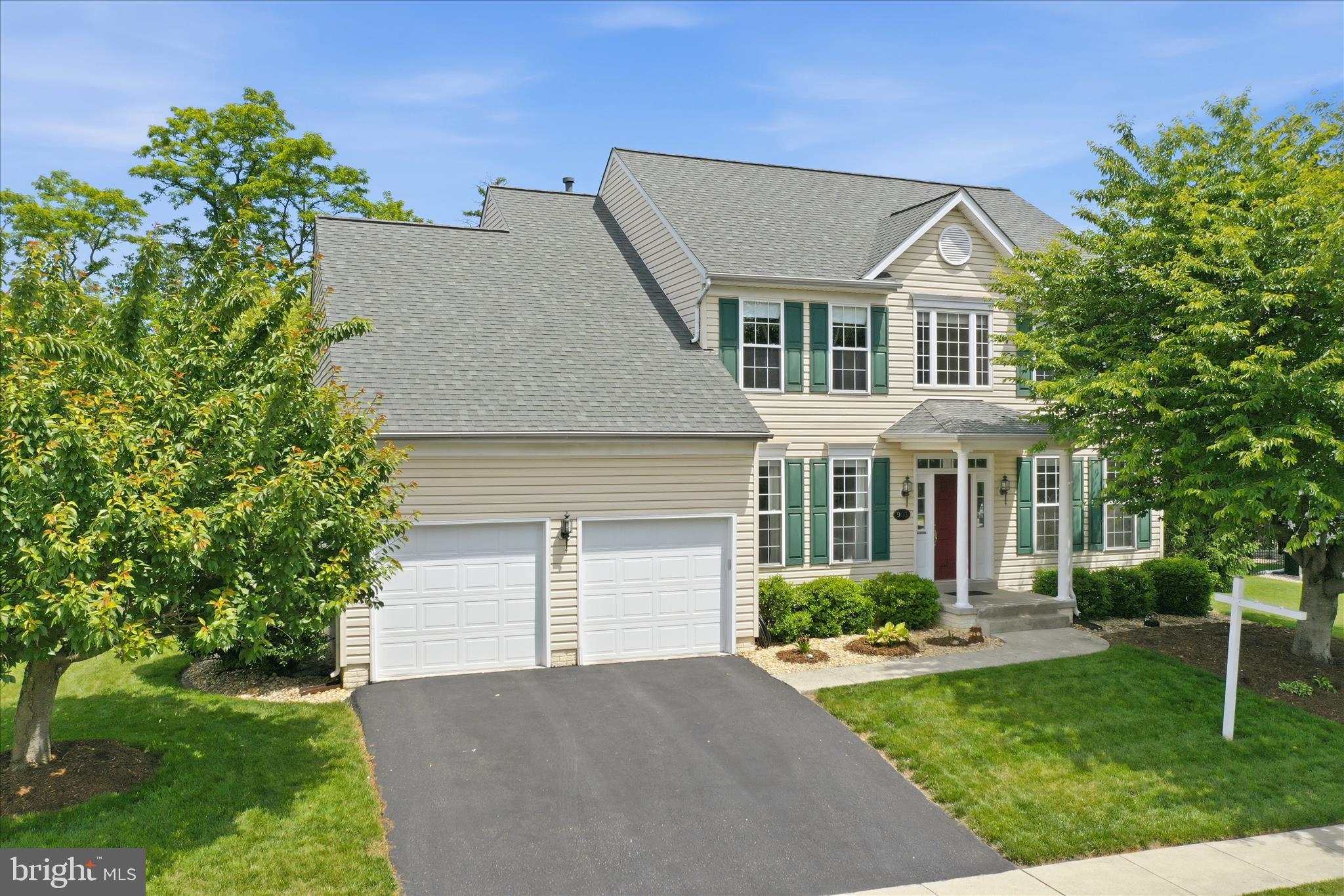 903 BROOKRIDGE DRIVE
